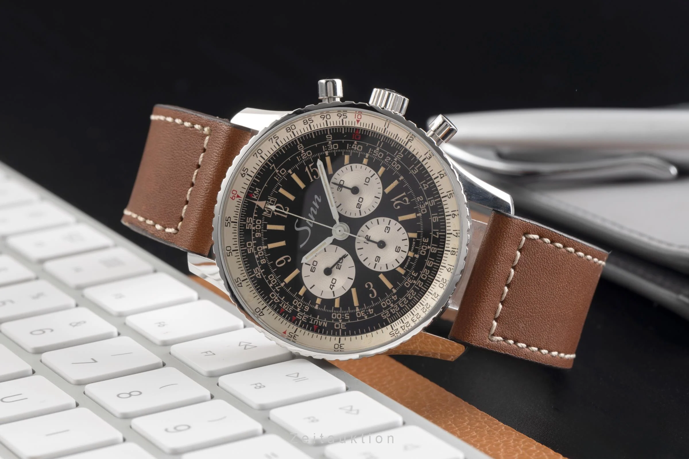 Sinn 903 St chronograph steel manual winding men's watch 903  [2502774] - Image 3