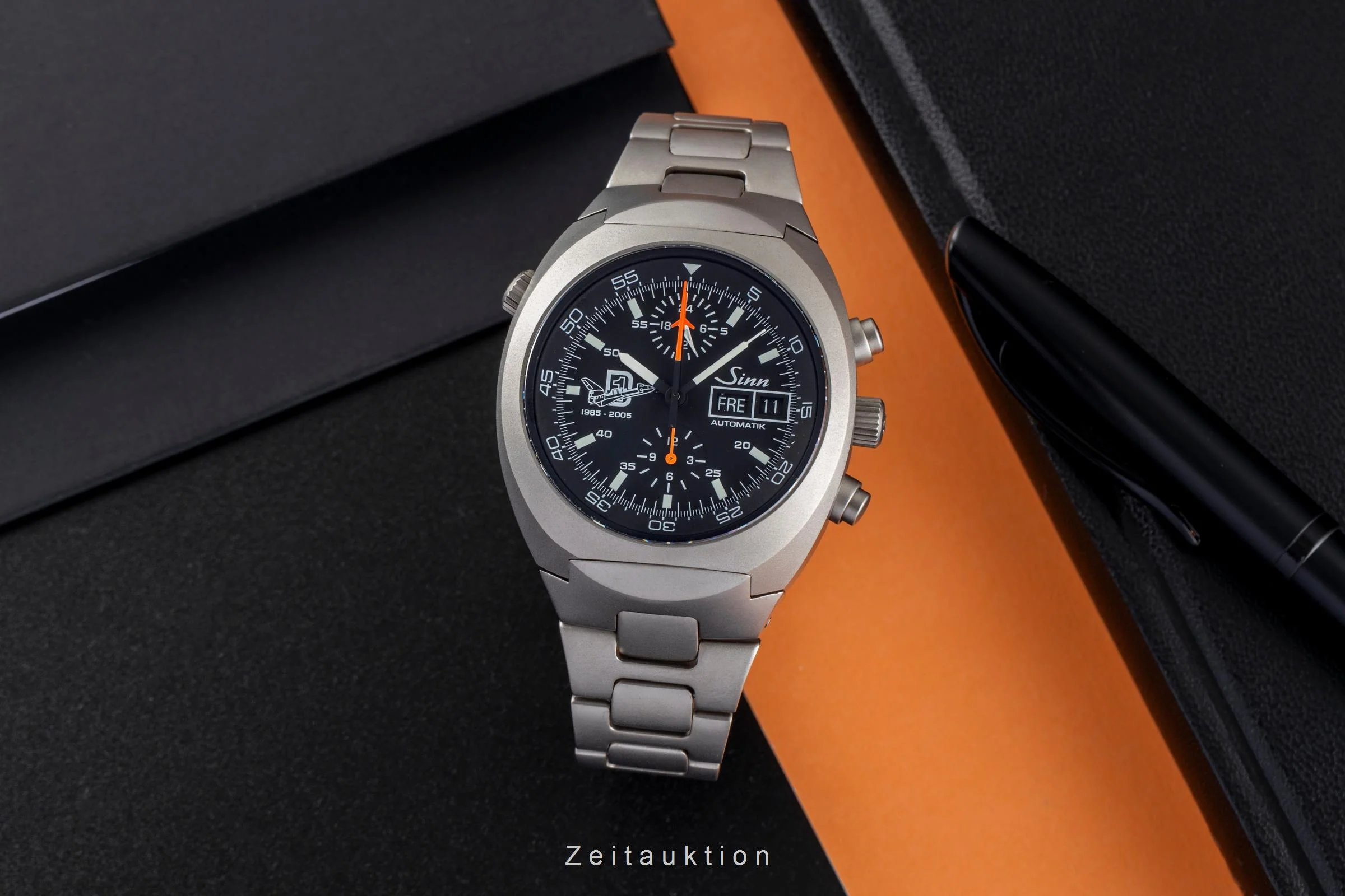Sinn D1 Mission chronograph titanium automatic men's watch 142.044 Limited  [2502433] - Image 4