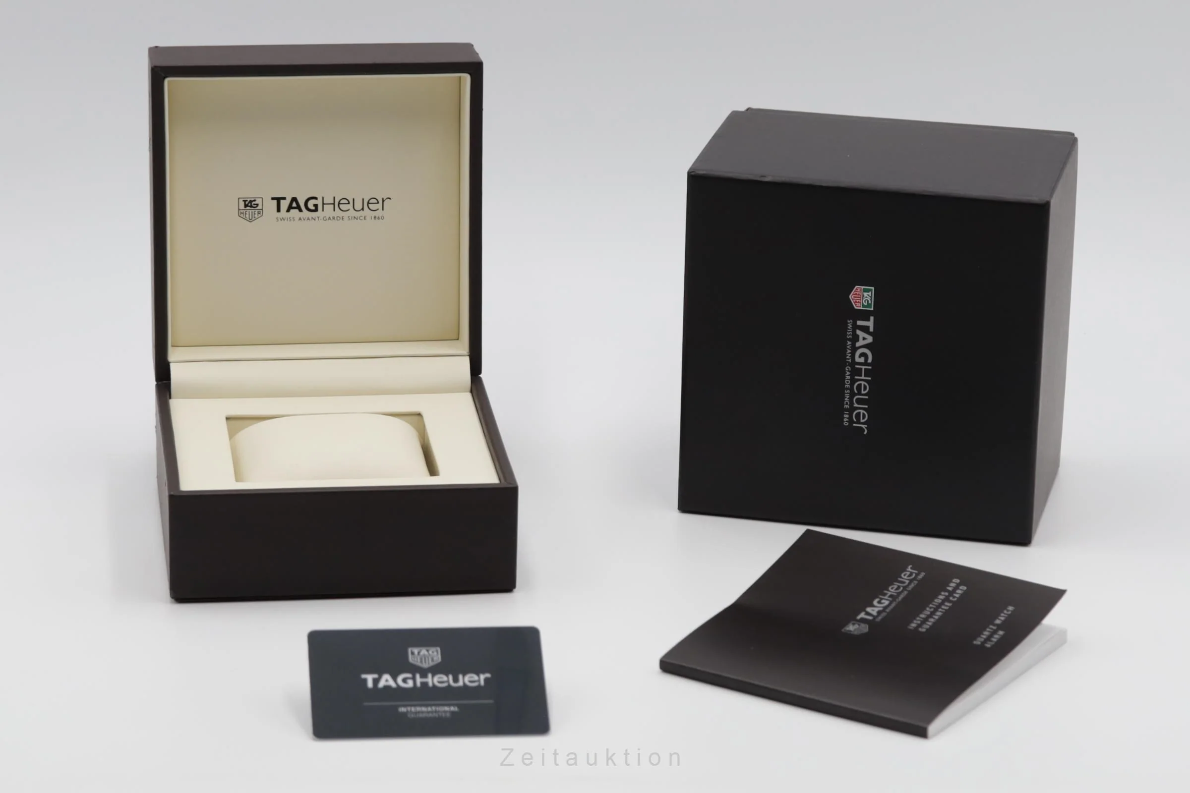 Tag Heuer Aquaracer steel quartz men's watch WAY111Z  [2504111] - Image 9