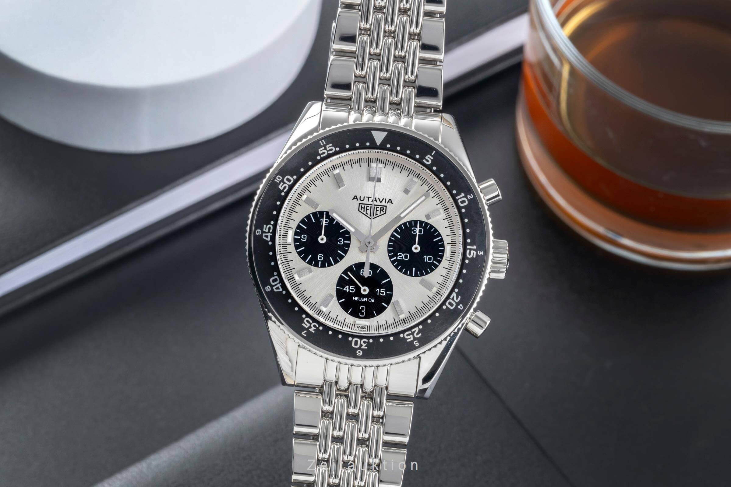 Tag Heuer Autavia chronograph steel automatic men's watch CBE2111 Limited  [2500194] - Image 2
