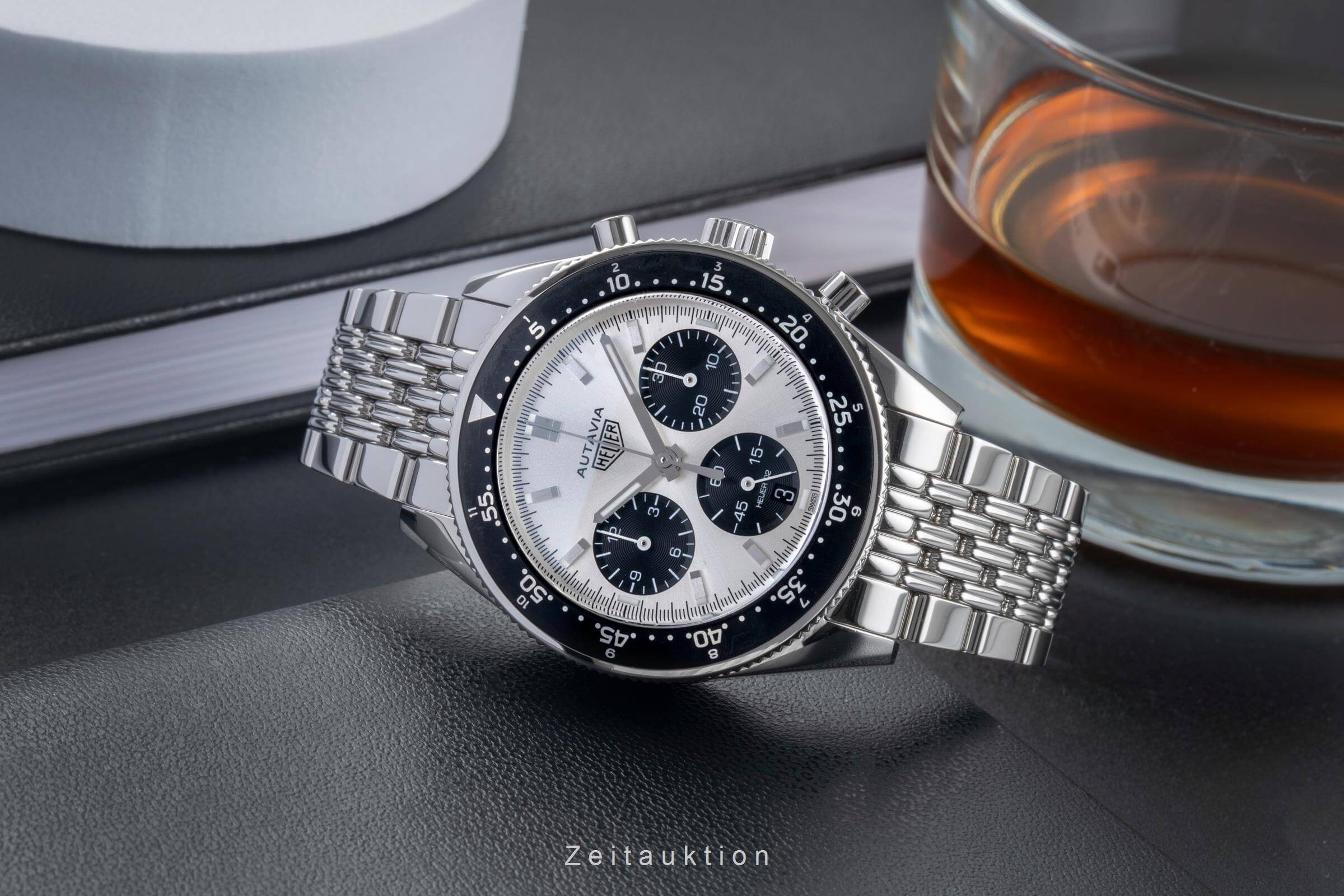 Tag Heuer Autavia chronograph steel automatic men's watch CBE2111 Limited  [2500194] - Image 3