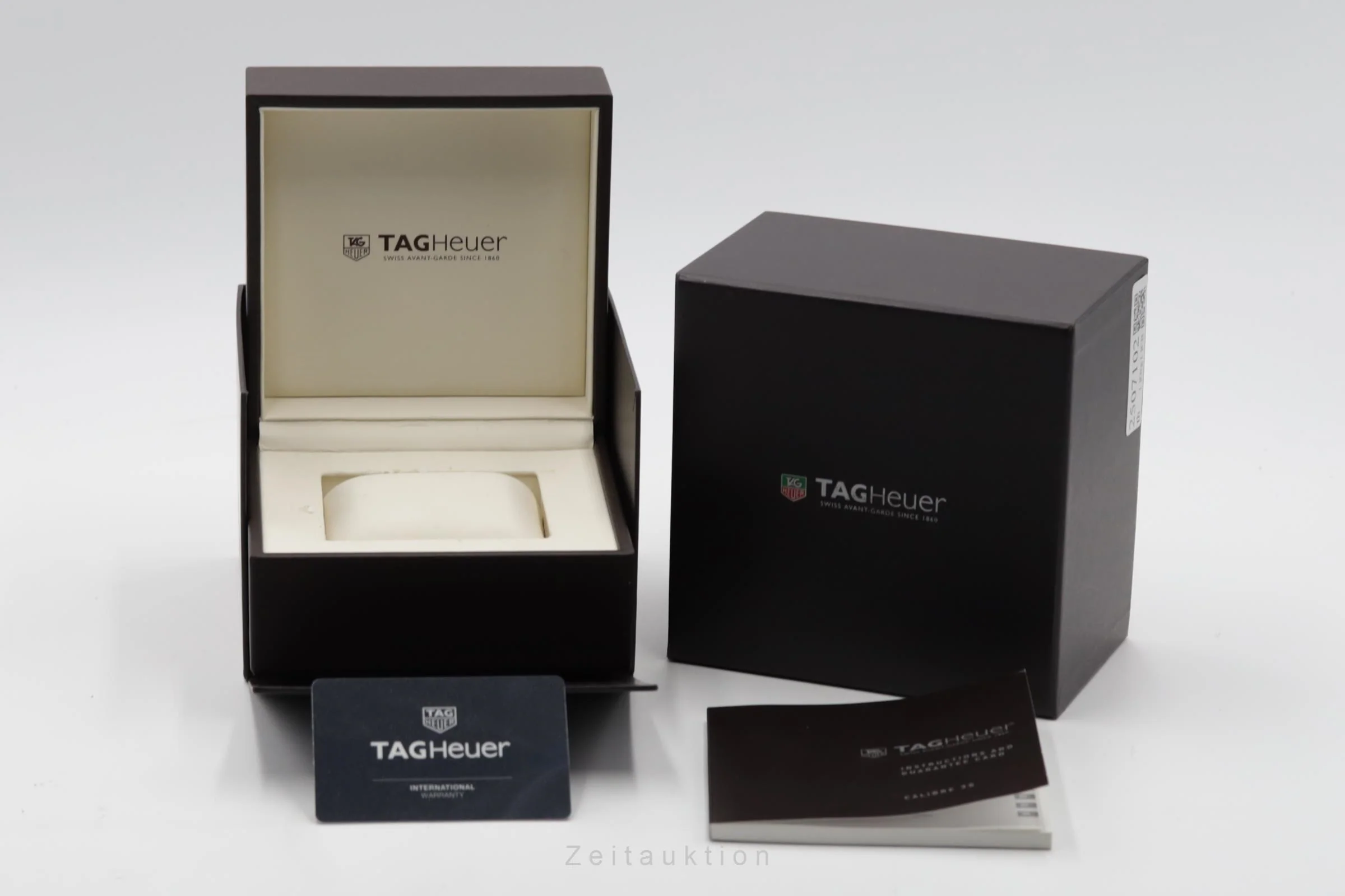 Tag Heuer Carrera chronograph steel automatic men's watch CAR2B11.BA0799  [2507102] - Image 9