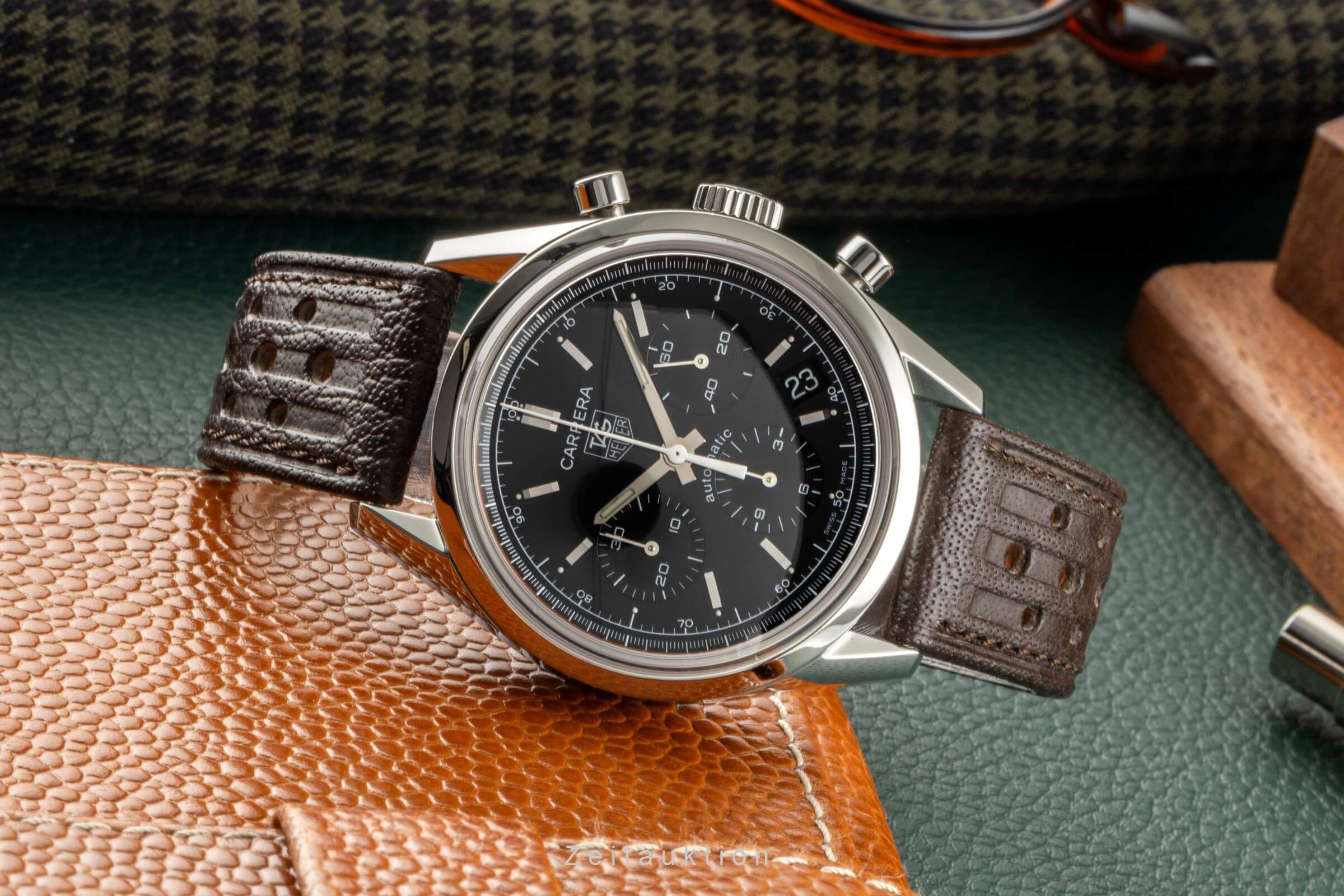Tag Heuer Carrera chronograph steel automatic men's watch CV2111-0 LP: 6500EUR  [2401925] - Image 2