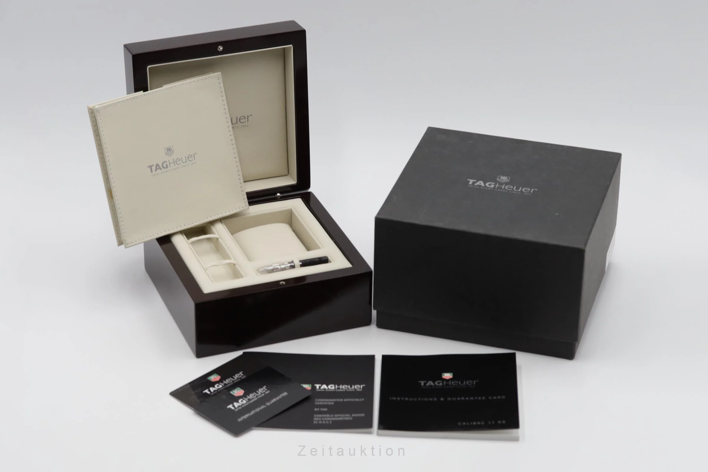 Tag Heuer Carrera chronograph titanium automatic men's watch CAV518B.FC6237	  [2504981] - Image 9