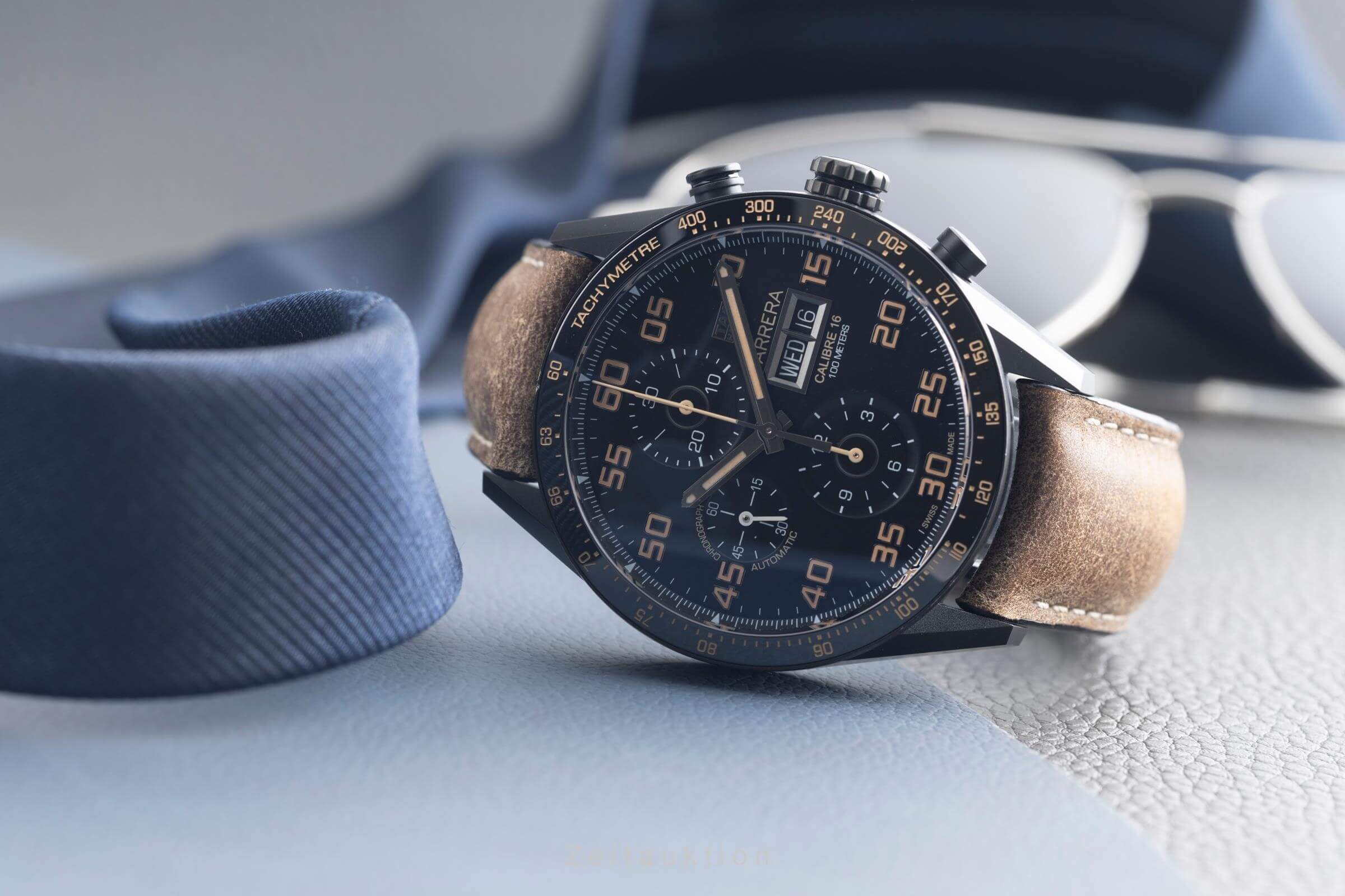 Tag Heuer Carrera chronograph titanium automatic men's watch CV2A84.FC6394  [2501957] - Image 3