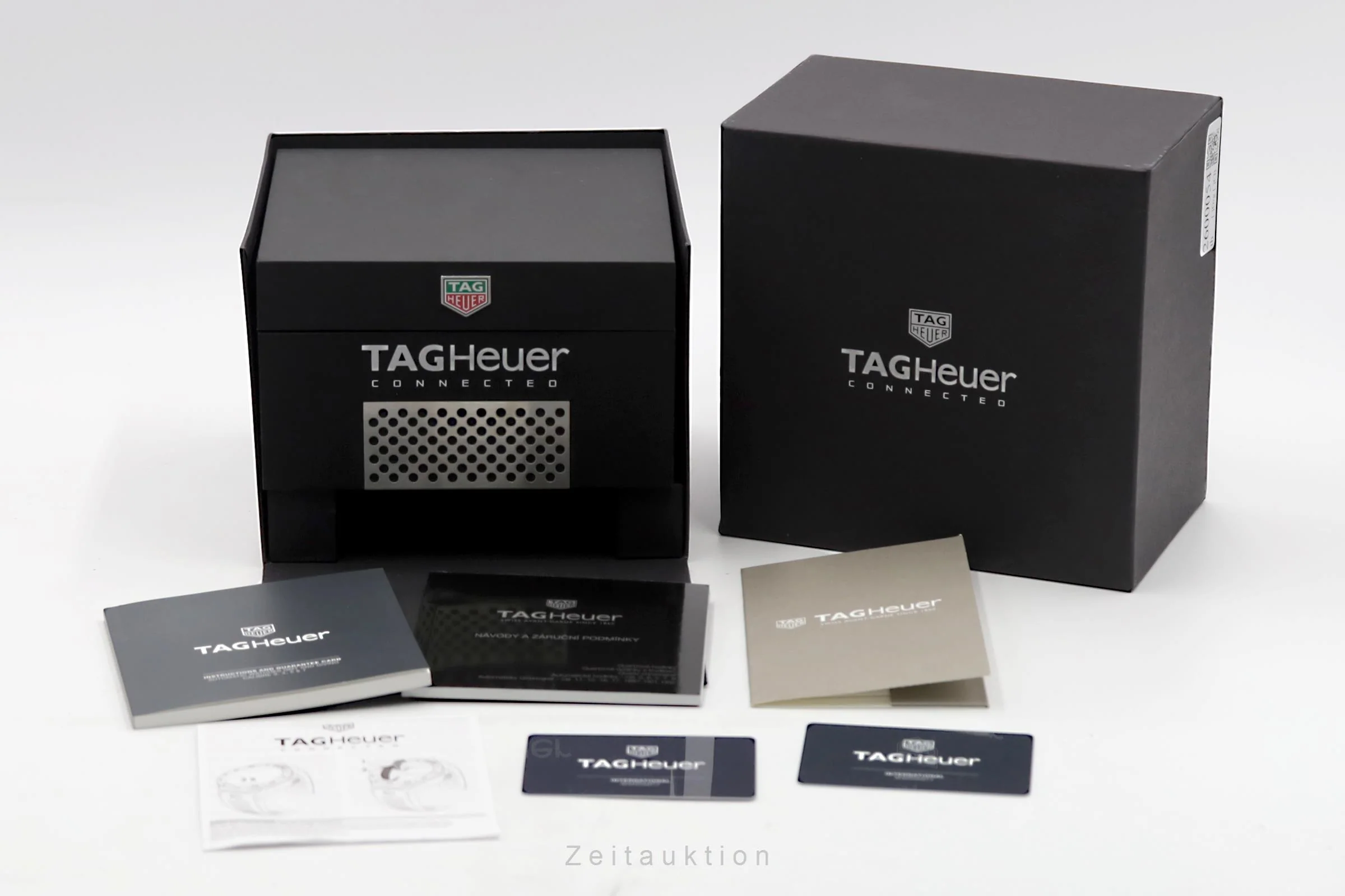 Tag Heuer Carrera titanium automatic men's watch WBF2A80  [2600054] - Image 9