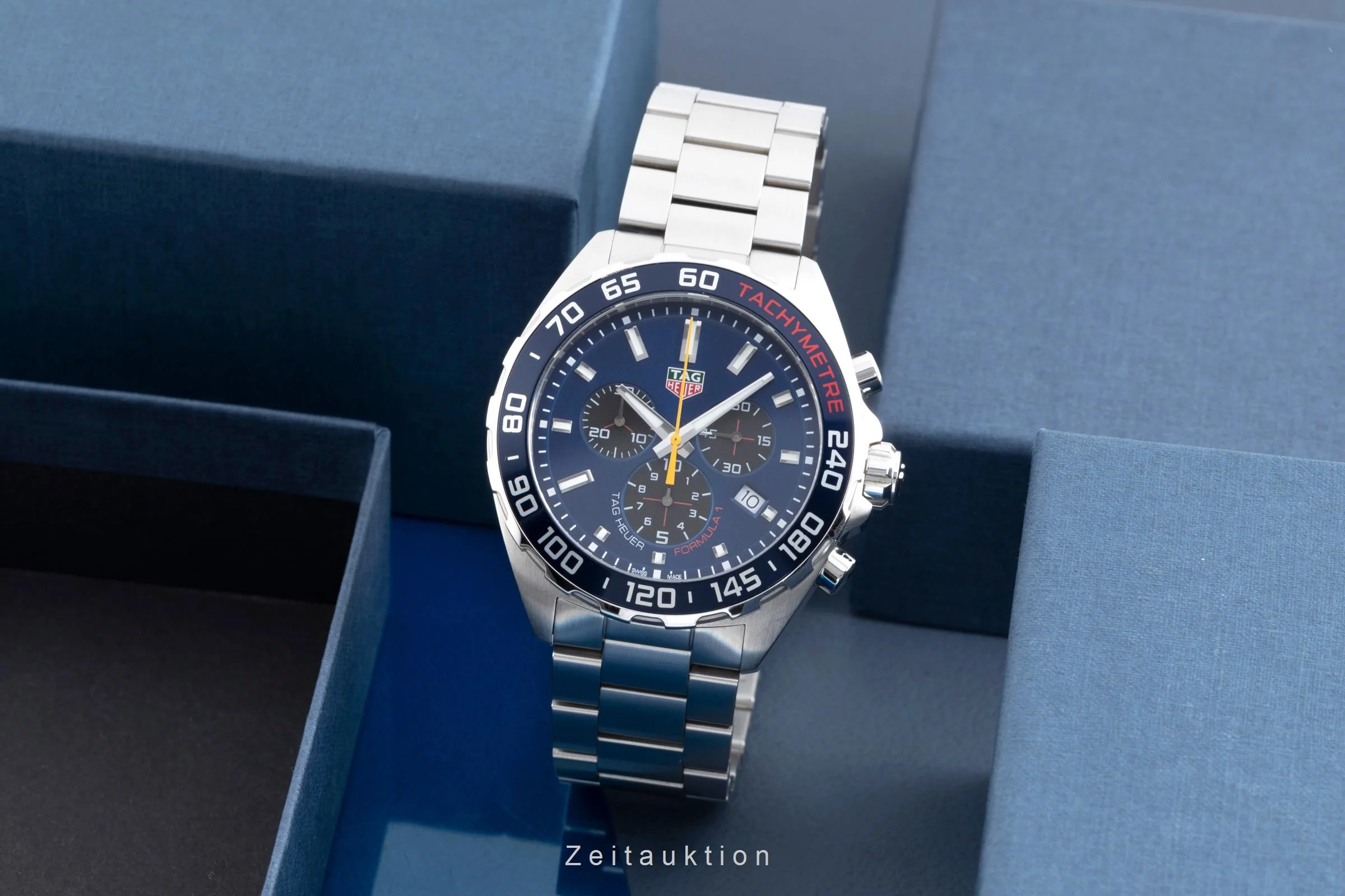 Tag Heuer Formula 1 chronograph steel quartz men's watch CAZ101AK.BA0842  [2503104] - Image 4