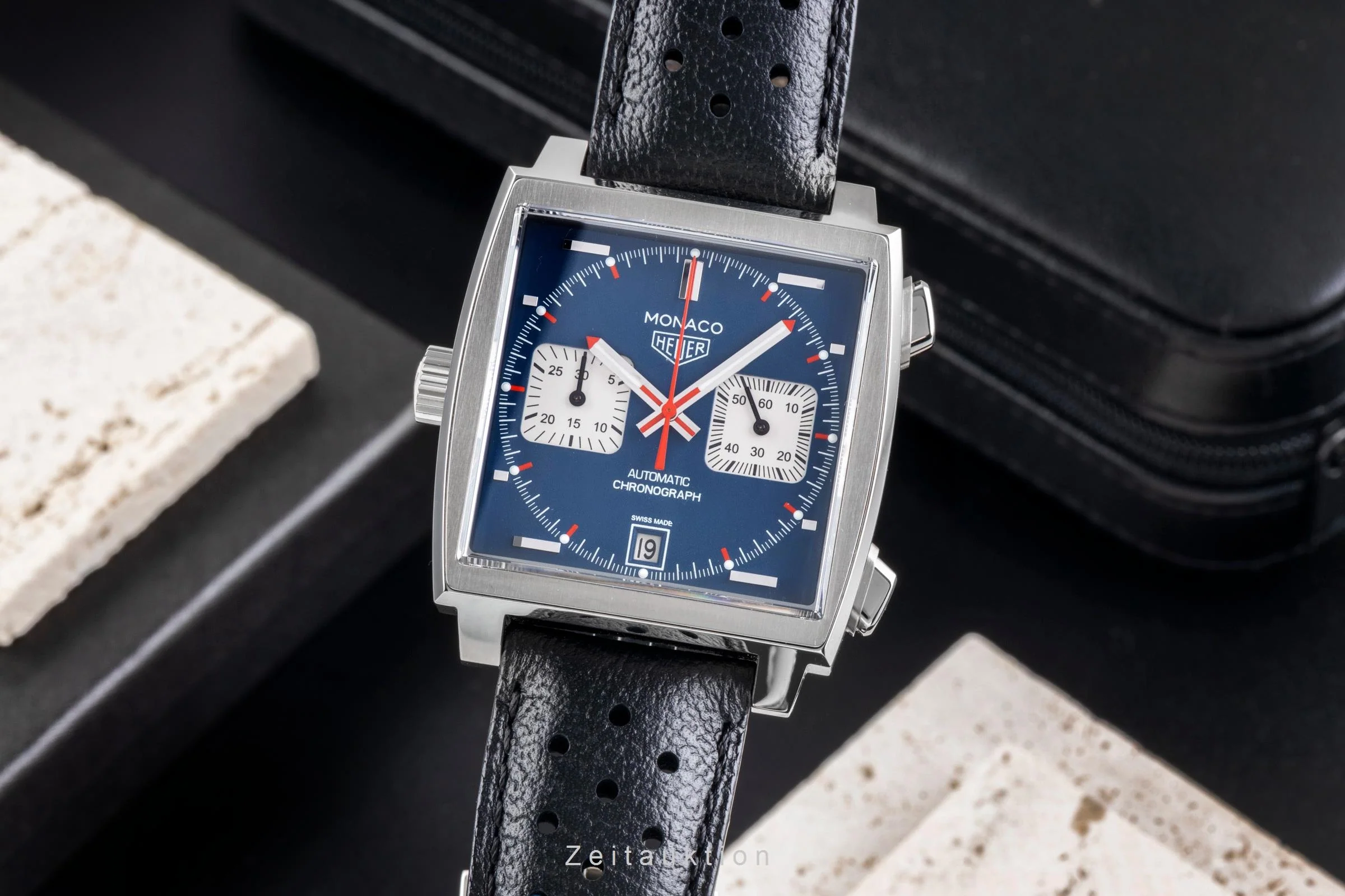 Tag Heuer Monaco chronograph steel automatic men's watch CAW2111.FC6356  [2505859] - Image 2