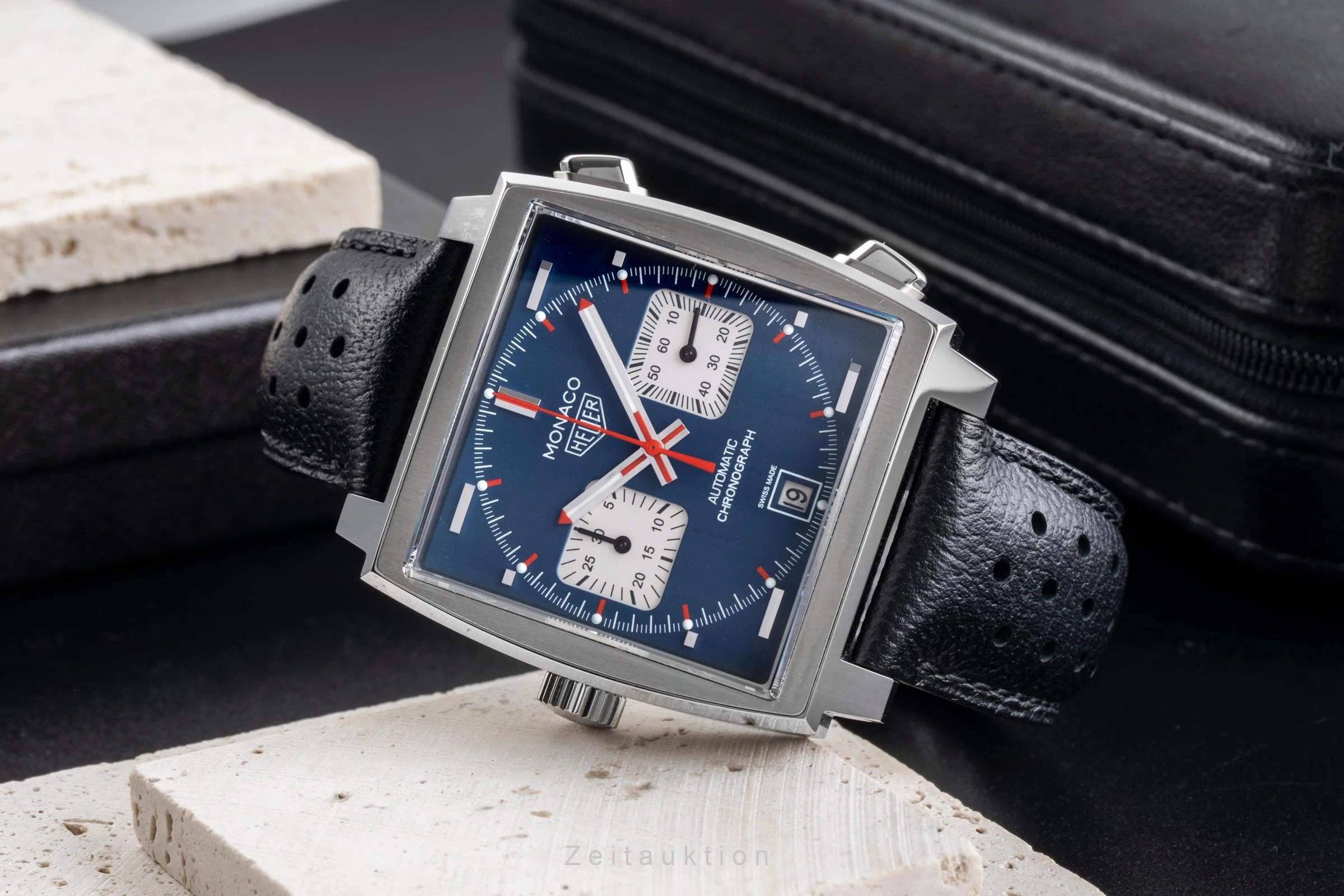 Tag Heuer Monaco chronograph steel automatic men's watch CAW2111.FC6356  [2505859] - Image 3