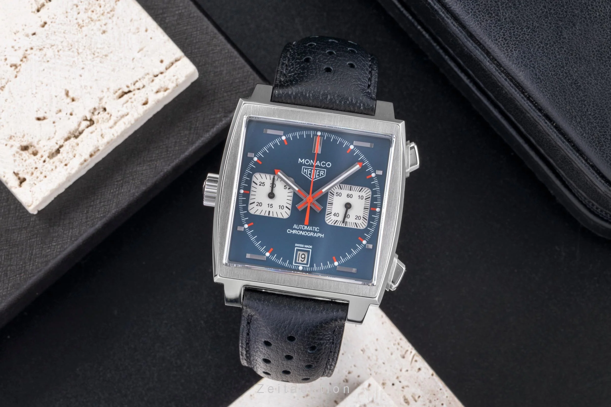 Tag Heuer Monaco chronograph steel automatic men's watch CAW2111.FC6356  [2505859] - Image 4
