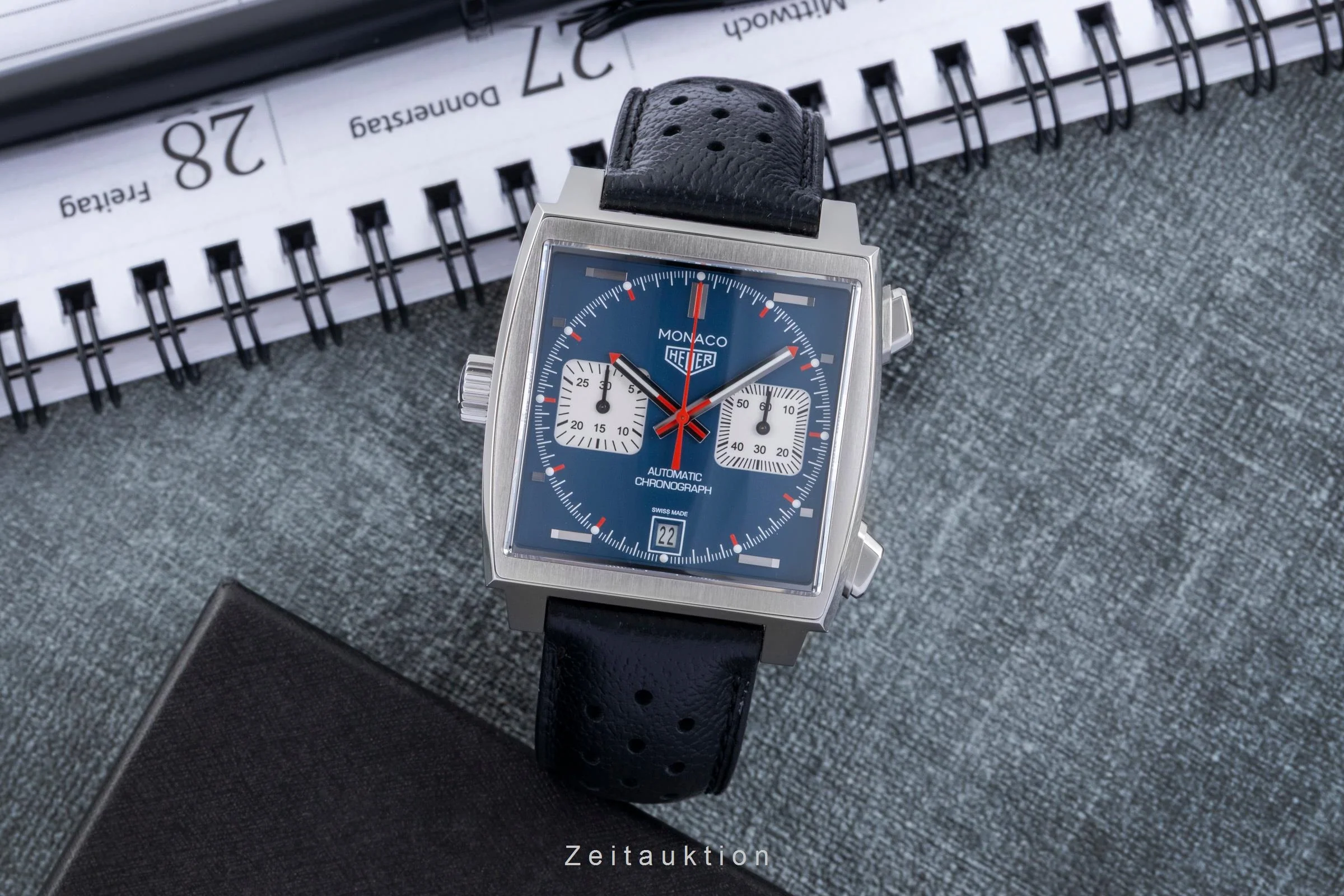Tag Heuer Monaco chronograph steel automatic men's watch CAW211PF.C6356 LP: 8100EUR  [2507494] - Image 4