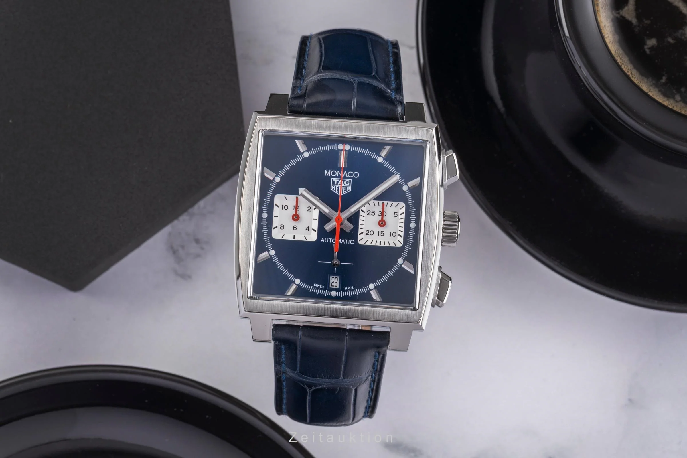 Tag Heuer Monaco chronograph steel automatic men's watch CBL2111 LP: 7600EUR  [2504833] - Image 4