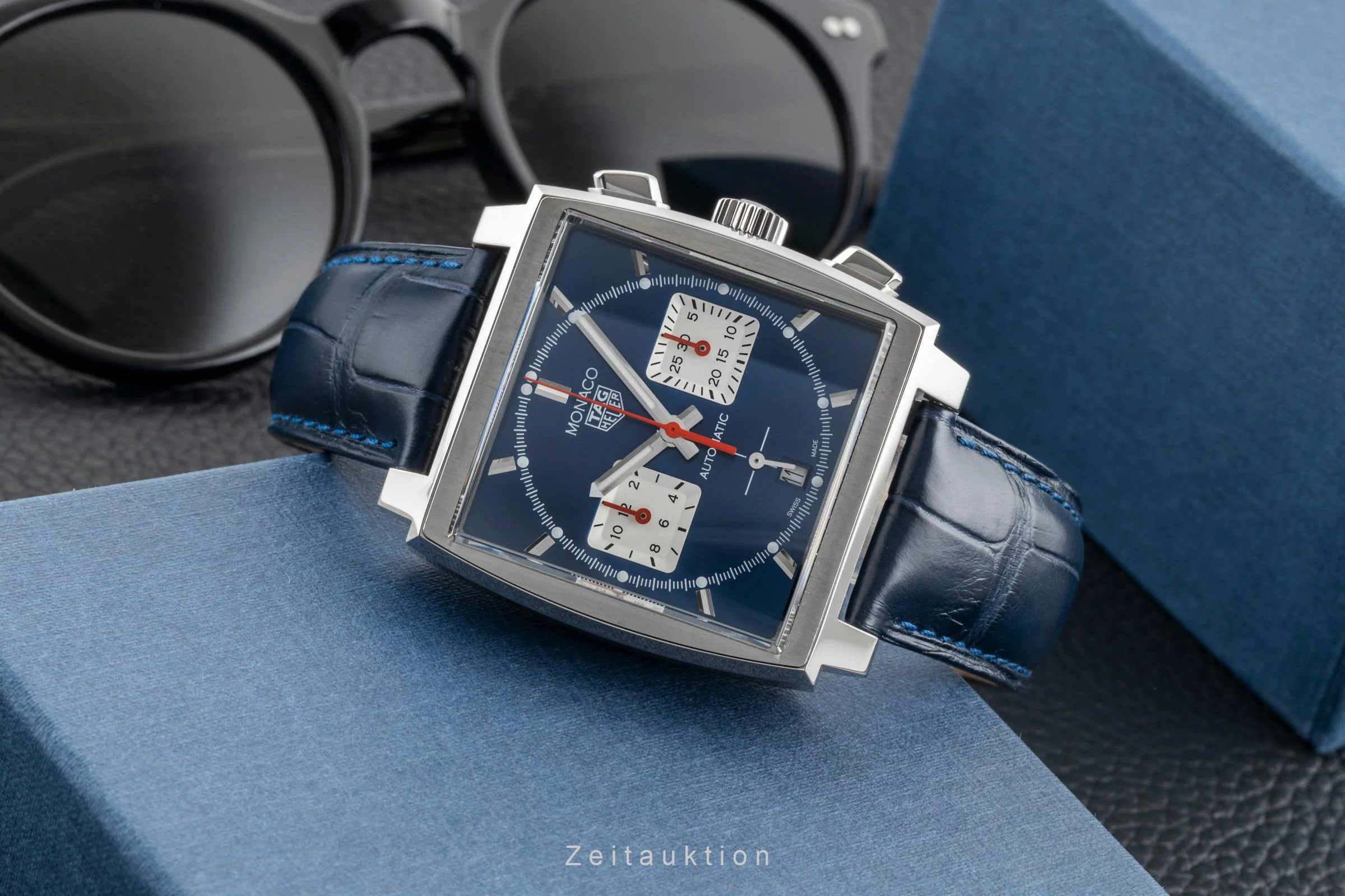 Tag Heuer Monaco chronograph steel automatic men's watch CBL2111.FC6453 LP: 8250EUR  [2601201] - Image 3