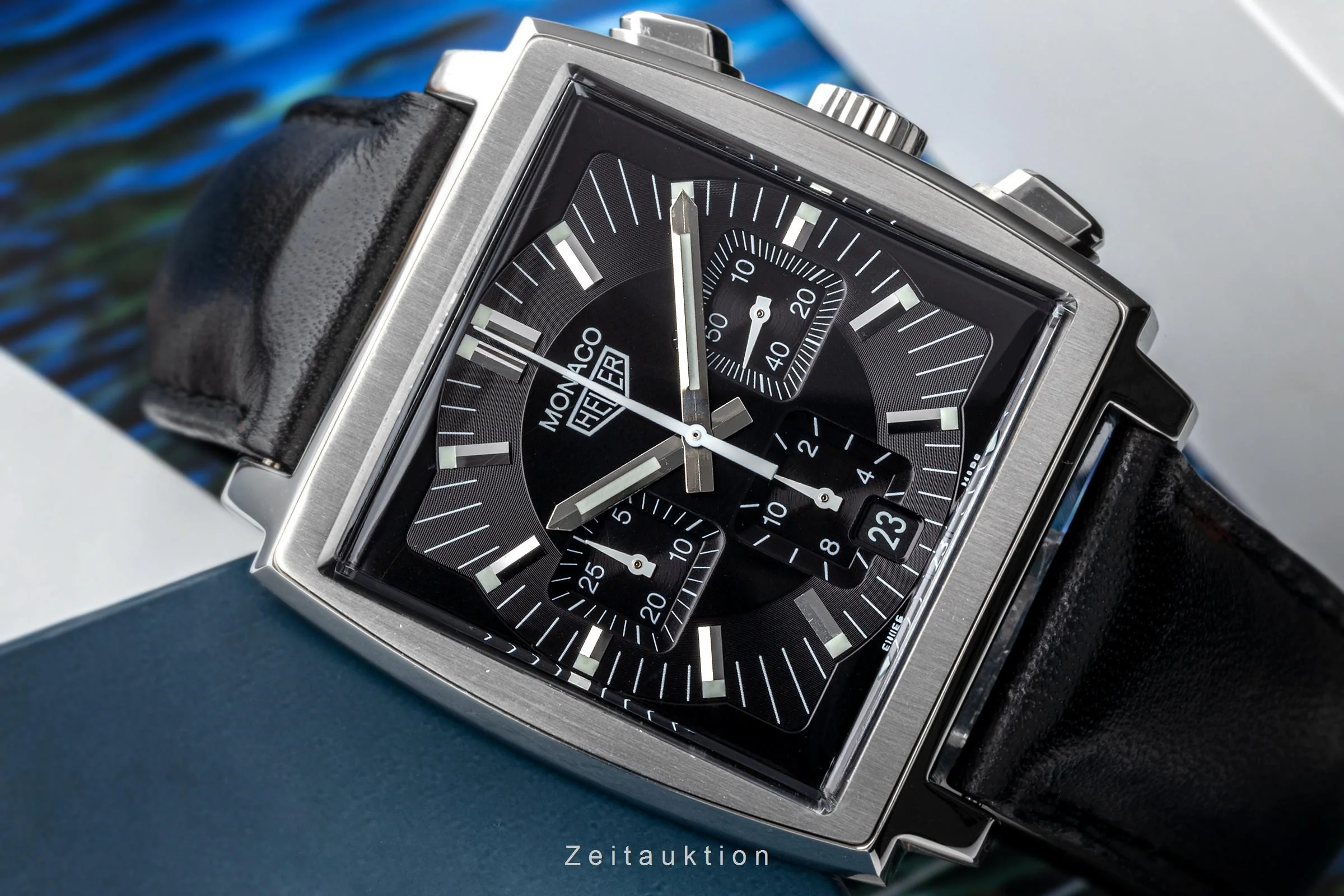 Tag Heuer Monaco chronograph steel automatic men's watch CS2111 LP: 7550EUR  [2302772] - Image 11