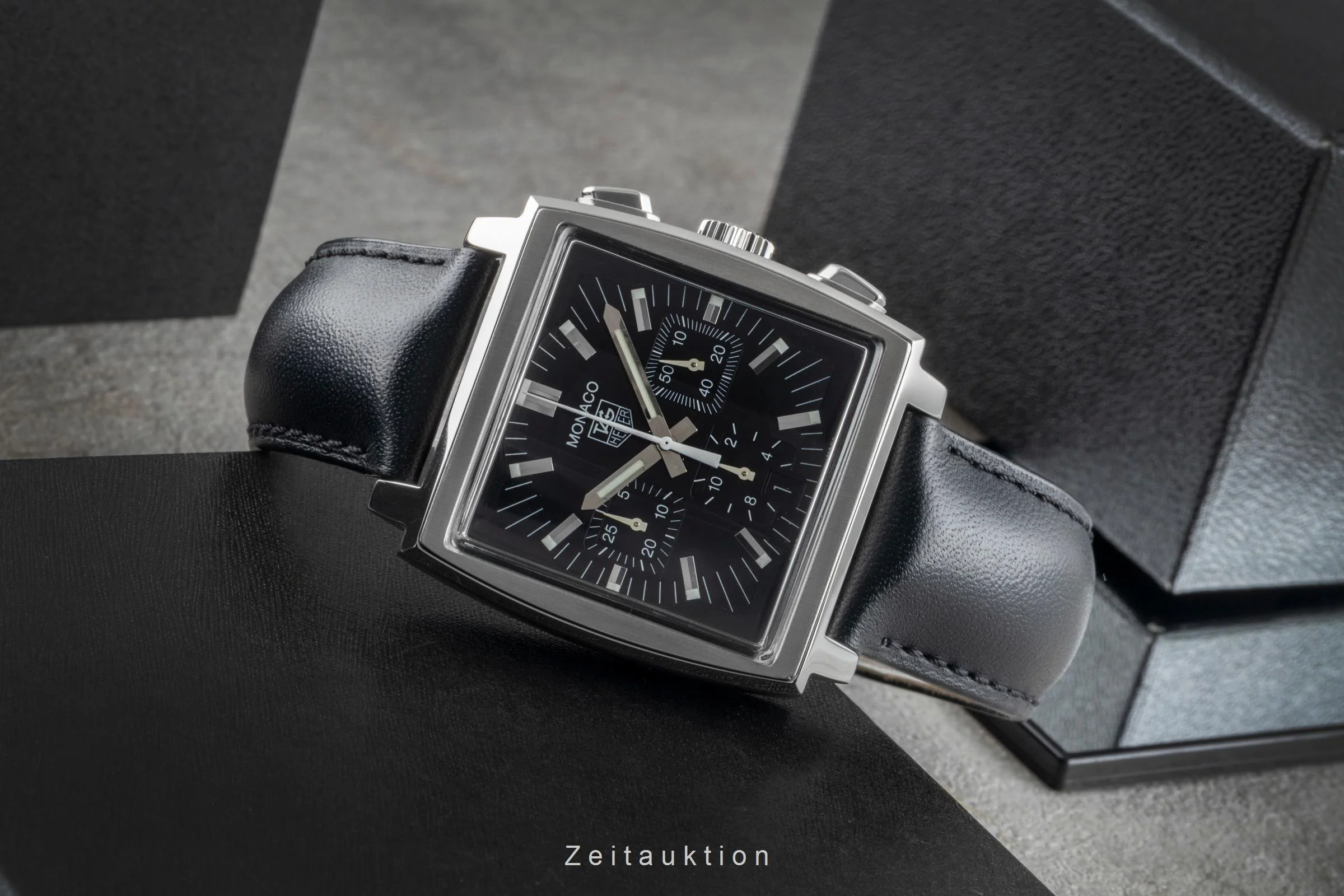 Tag Heuer Monaco chronograph steel automatic men's watch CW2111-0	 LP: 7800EUR  [2506151] - Image 3