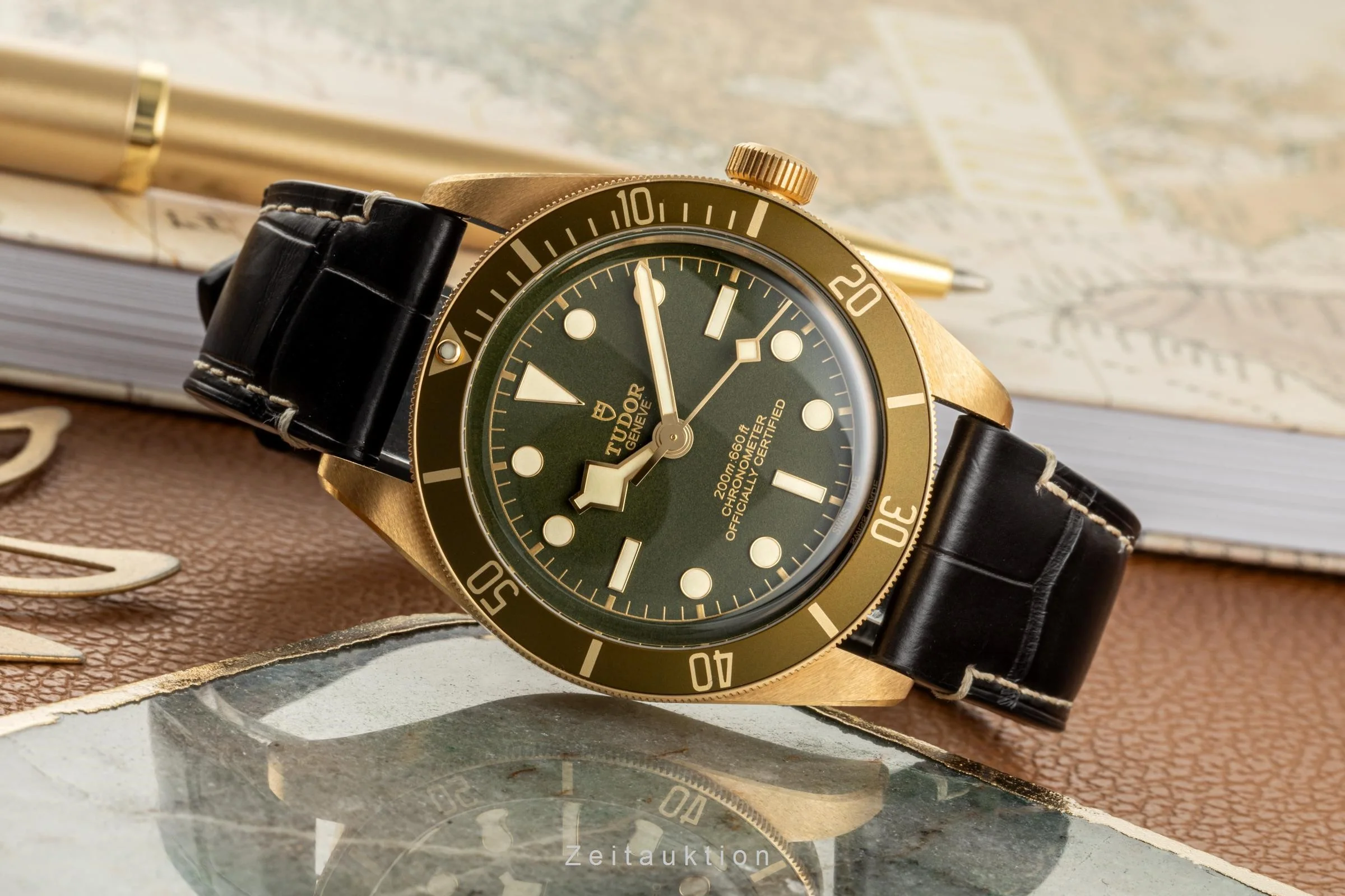 Tudor Black Bay 18 ct gold automatic men's watch 79018V LP: 17400EUR  [2305702] - Image 2