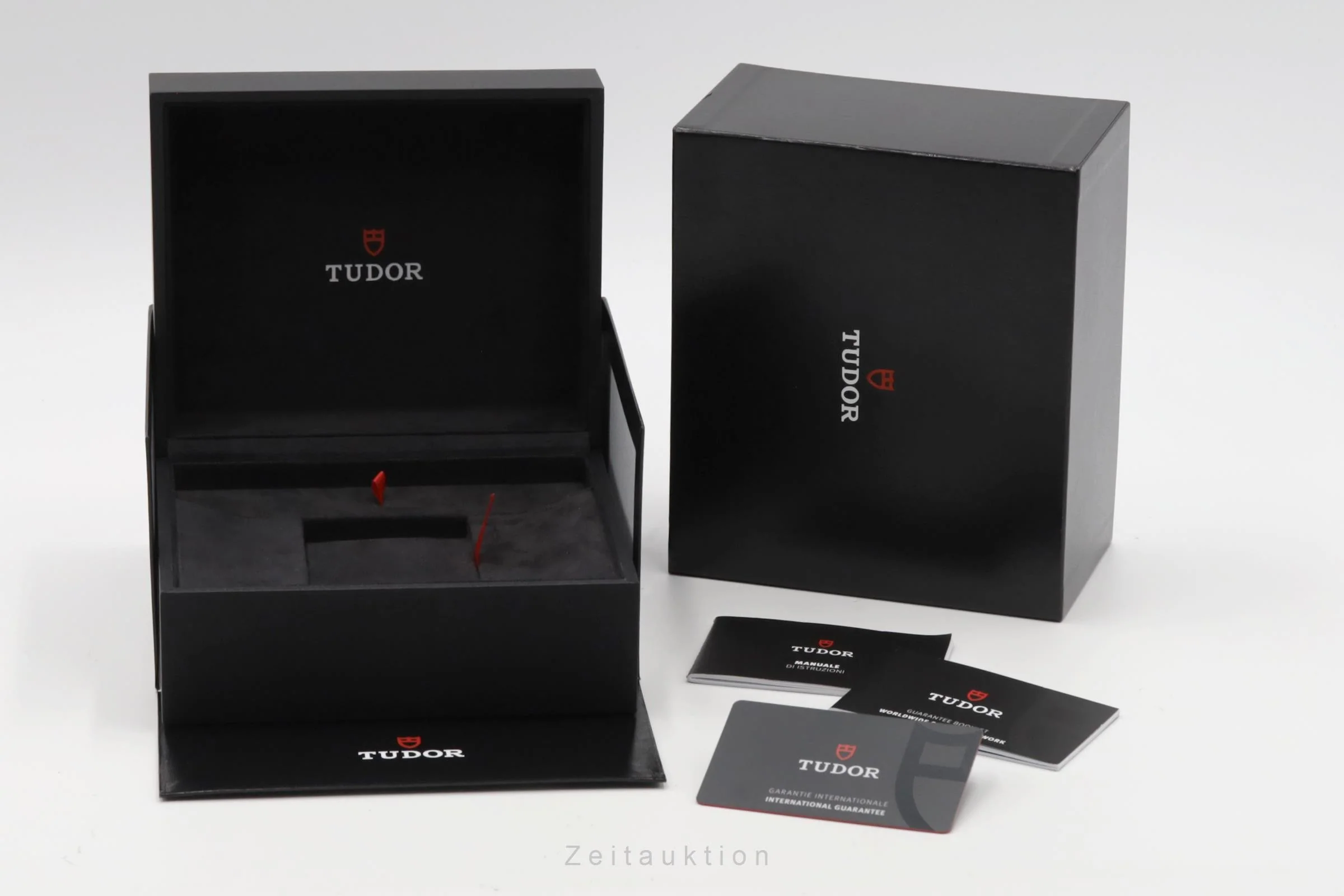 Tudor Black Bay 18 ct gold automatic men's watch 79018V LP: 17400EUR  [2305702] - Image 8
