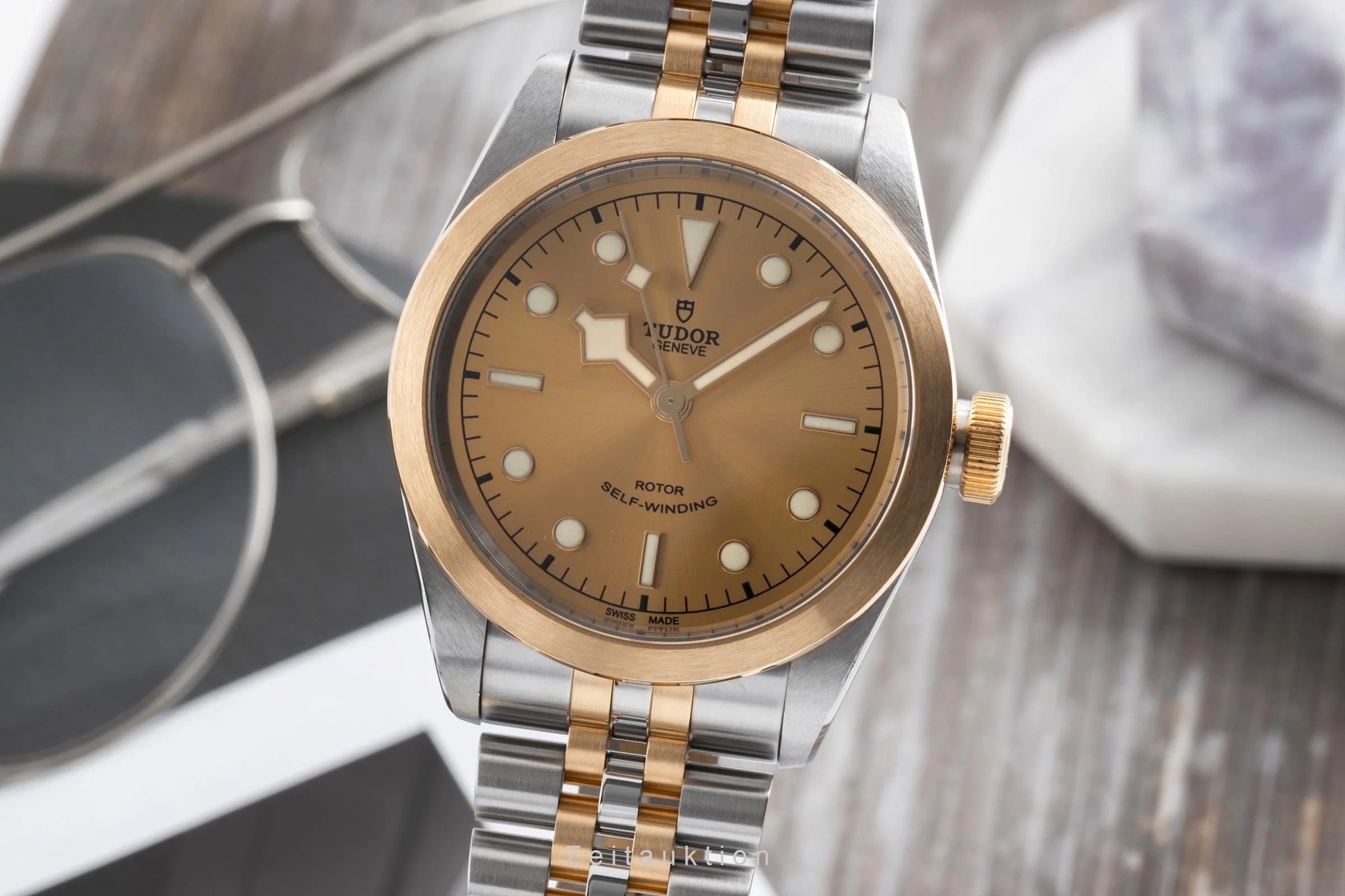 Tudor Black Bay 41 steel / gold automatic men's watch 79543-0002  [2502876] - Image 2
