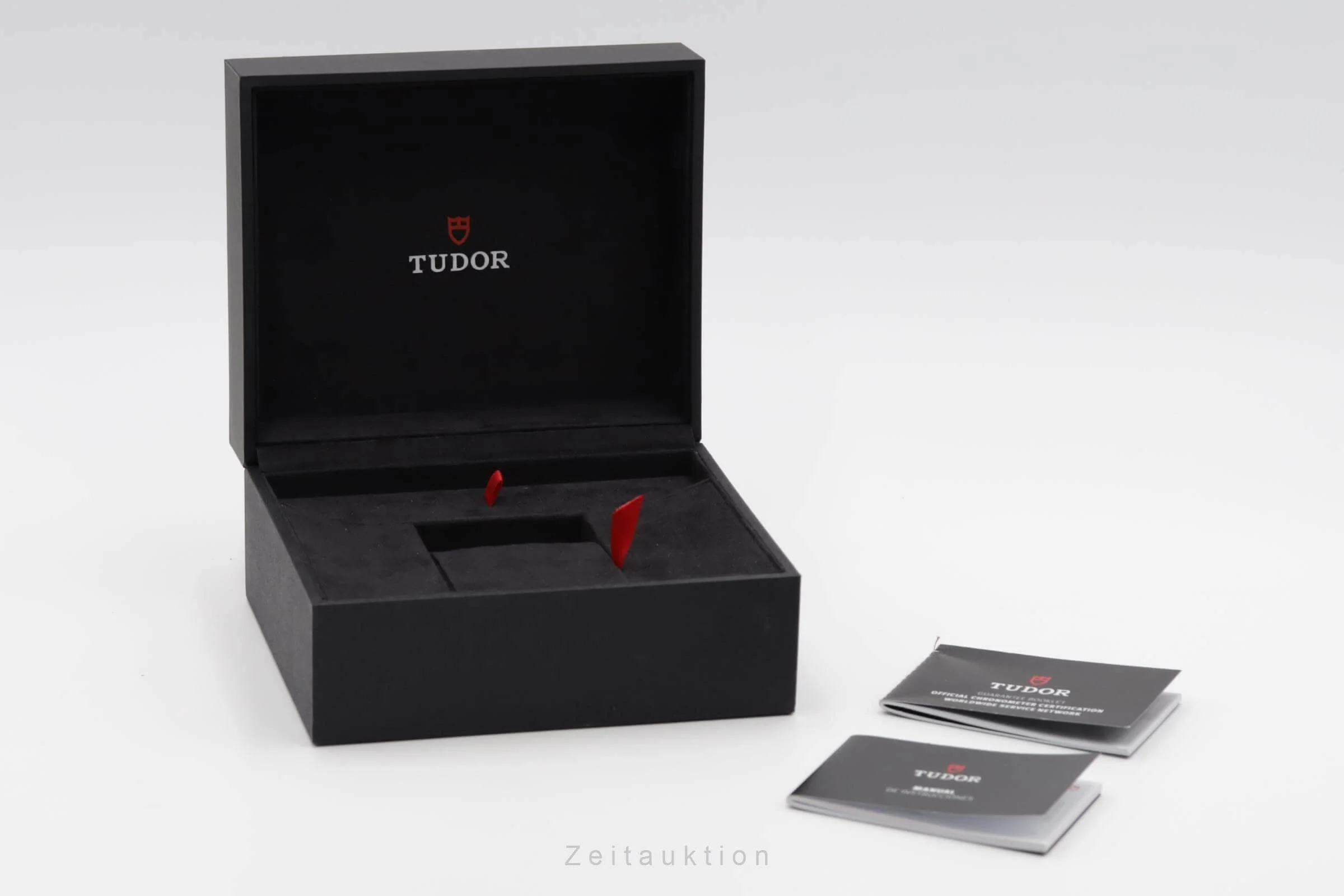 Tudor Black Bay 41 steel / gold automatic men's watch 79683-0001 LP: 5990EUR  [2501704] - Image 10