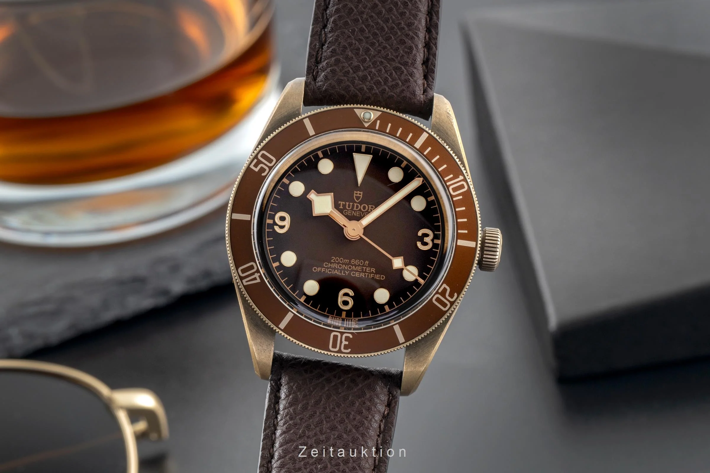 Tudor Black Bay bronze automatic men's watch 79012M  [2502695] - Image 2