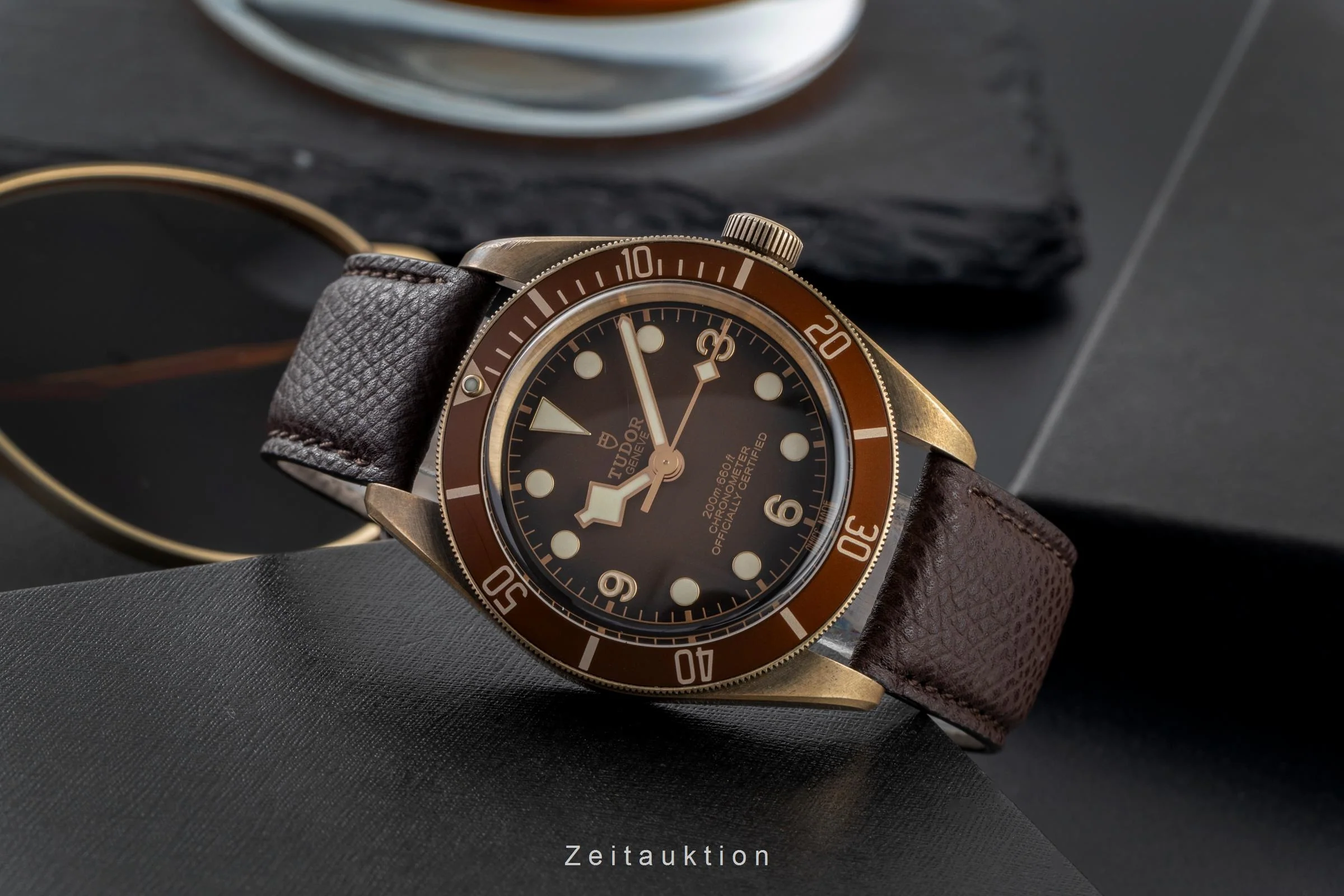 Tudor Black Bay bronze automatic men's watch 79012M  [2502695] - Image 3
