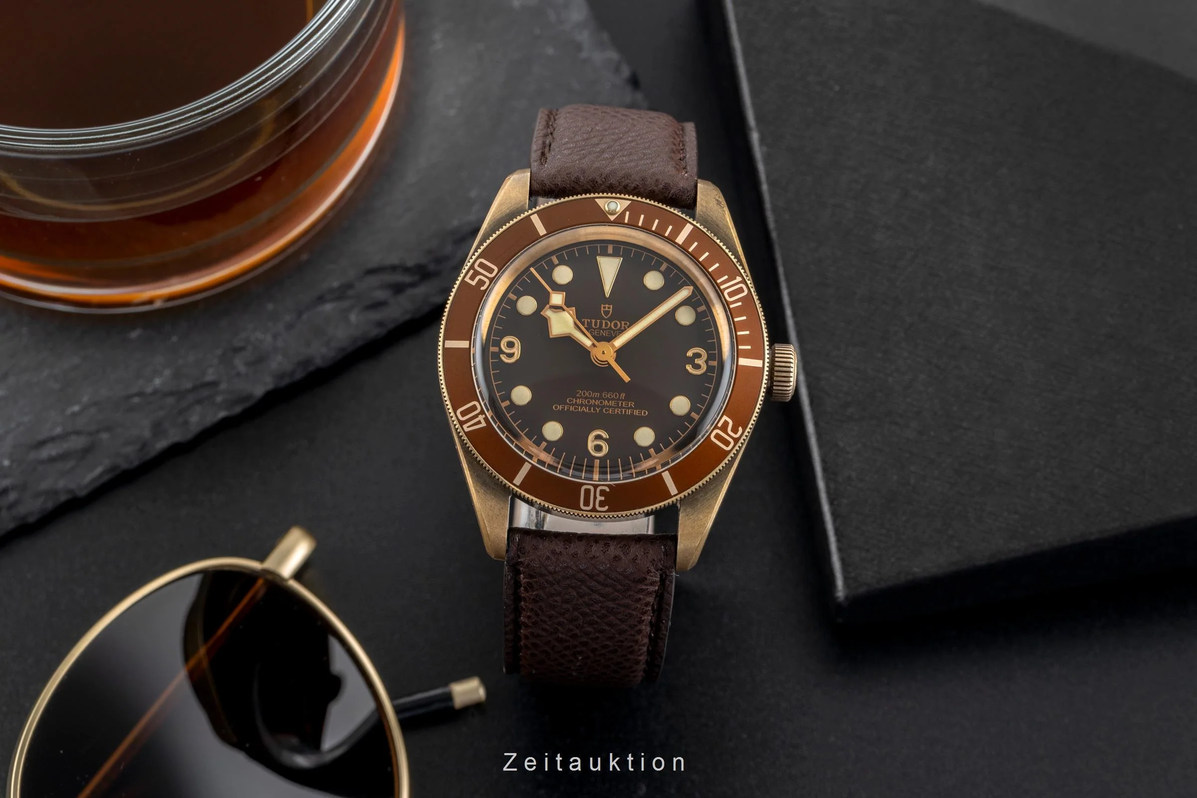 Tudor Black Bay bronze automatic men's watch 79012M  [2502695] - Image 4