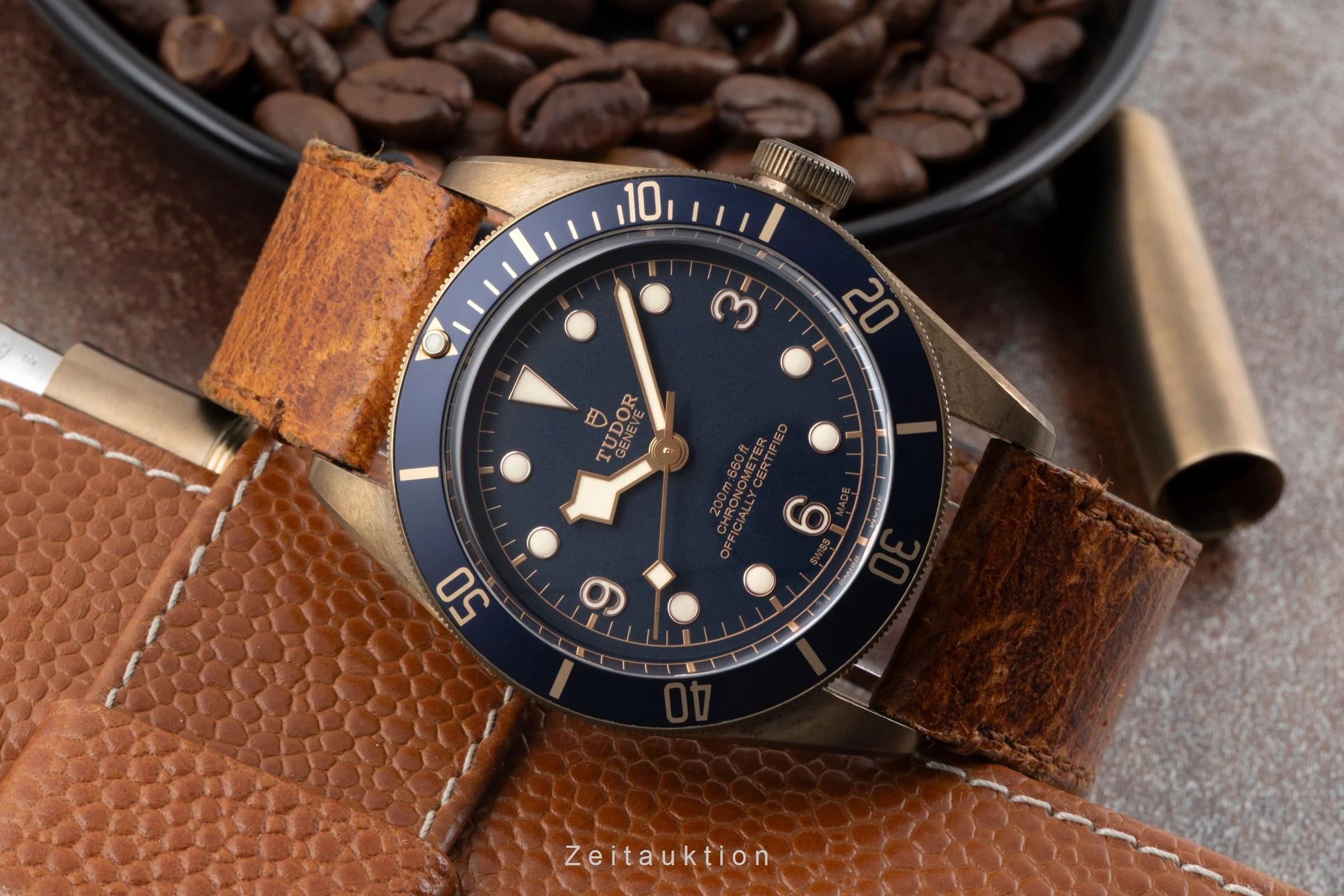 Tudor Black Bay bronze automatic men's watch 79250BB-0001 LP: 4800EUR  [2601150] - Image 3