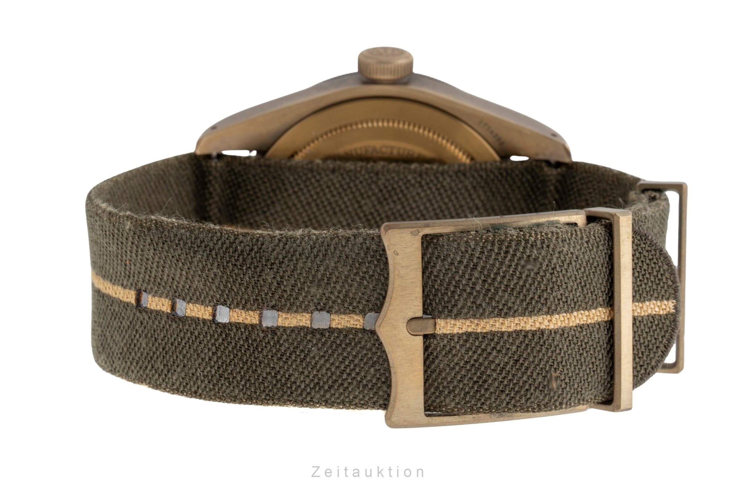 Tudor Black Bay bronze automatic men's watch 79250BM  [2502425] - Image 12
