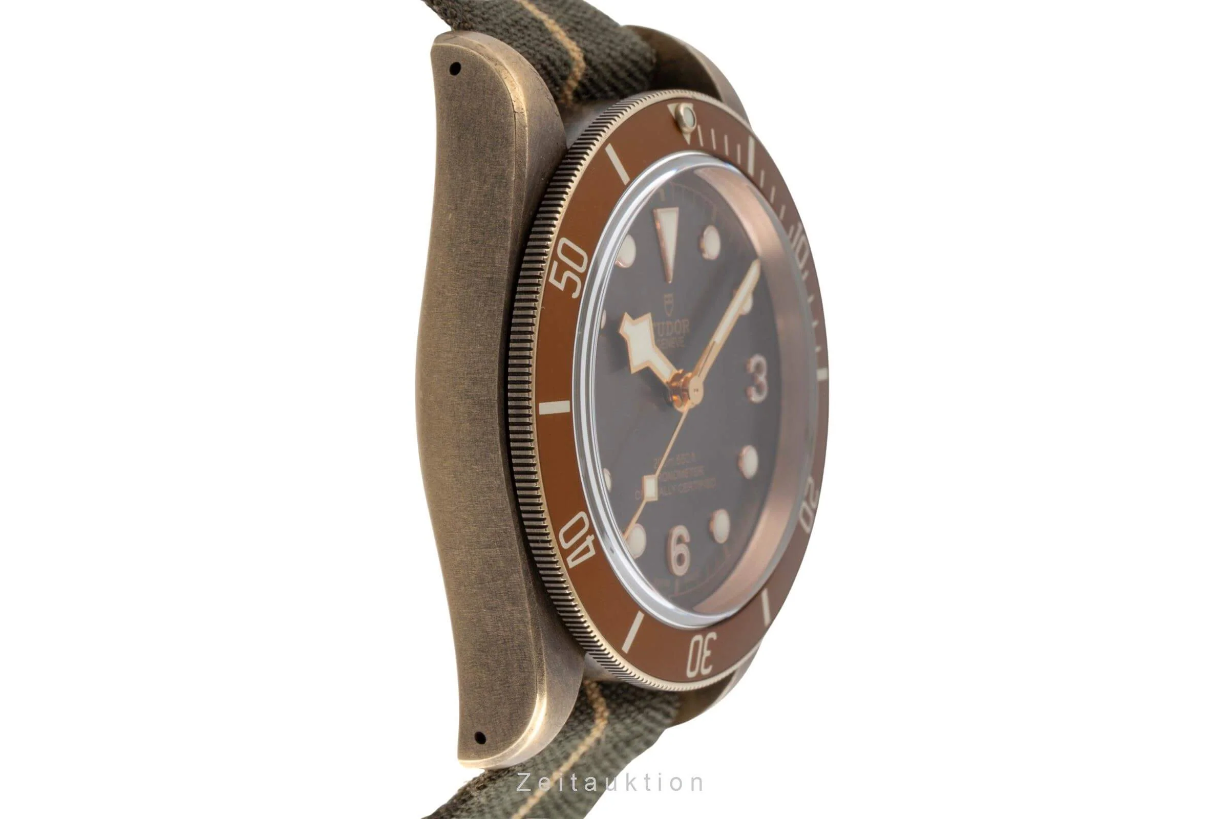 Tudor Black Bay bronze automatic men's watch 79250BM  [2502425] - Image 8