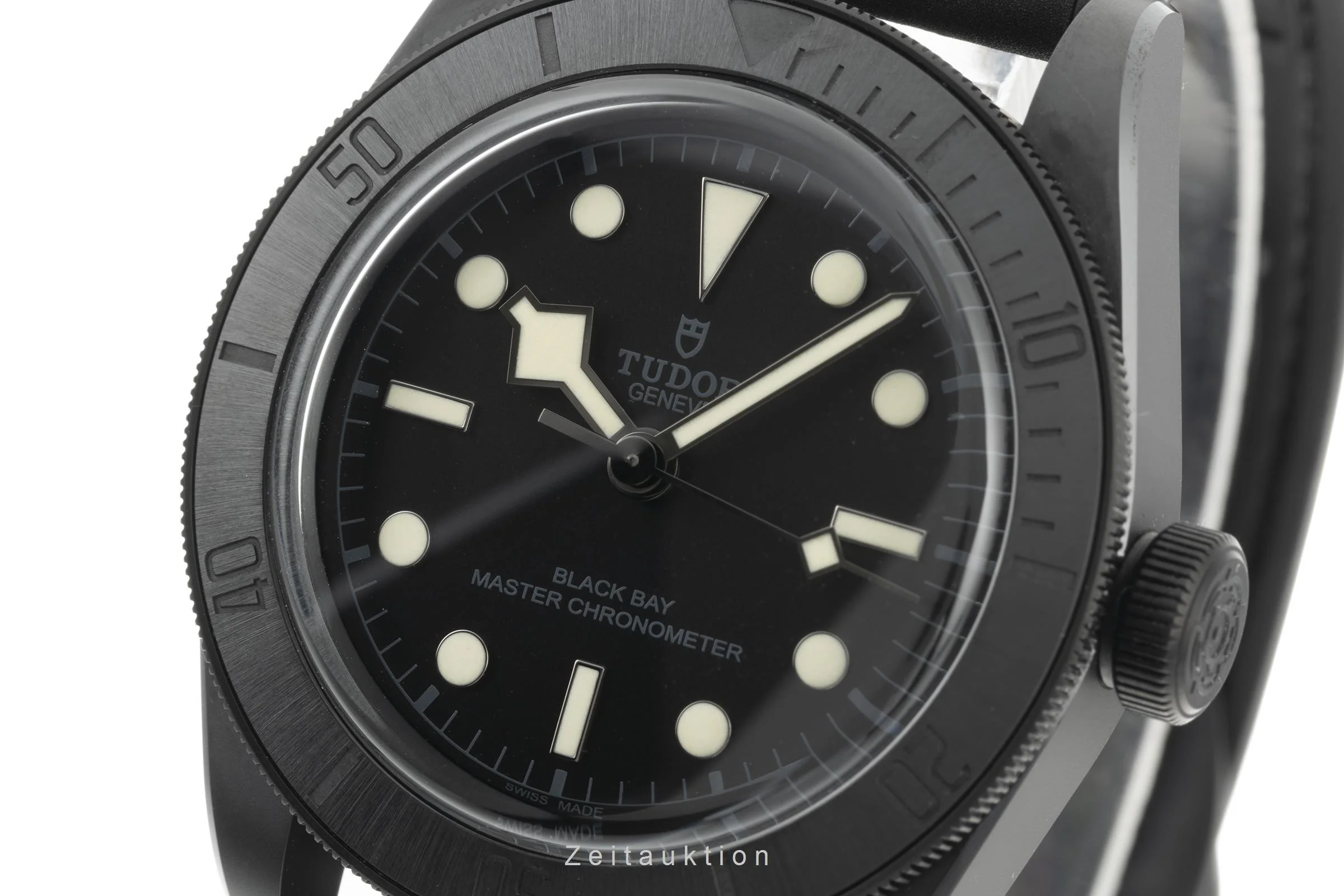 Tudor Black Bay ceramic automatic men's watch 79210CNU  [2206633] - Image 10