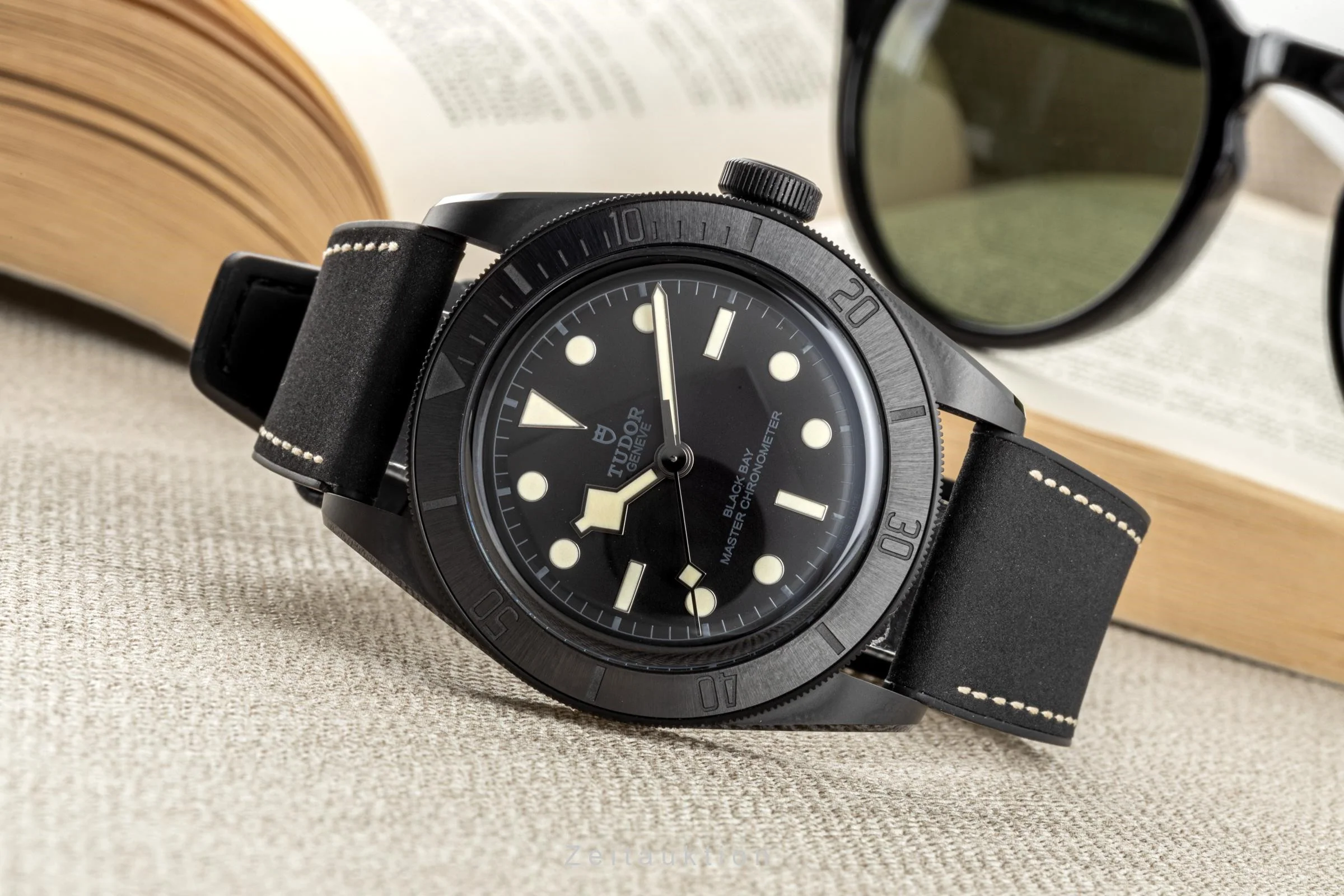 Tudor Black Bay ceramic automatic men's watch 79210CNU LP: 4920EUR  [2301341] - Image 2