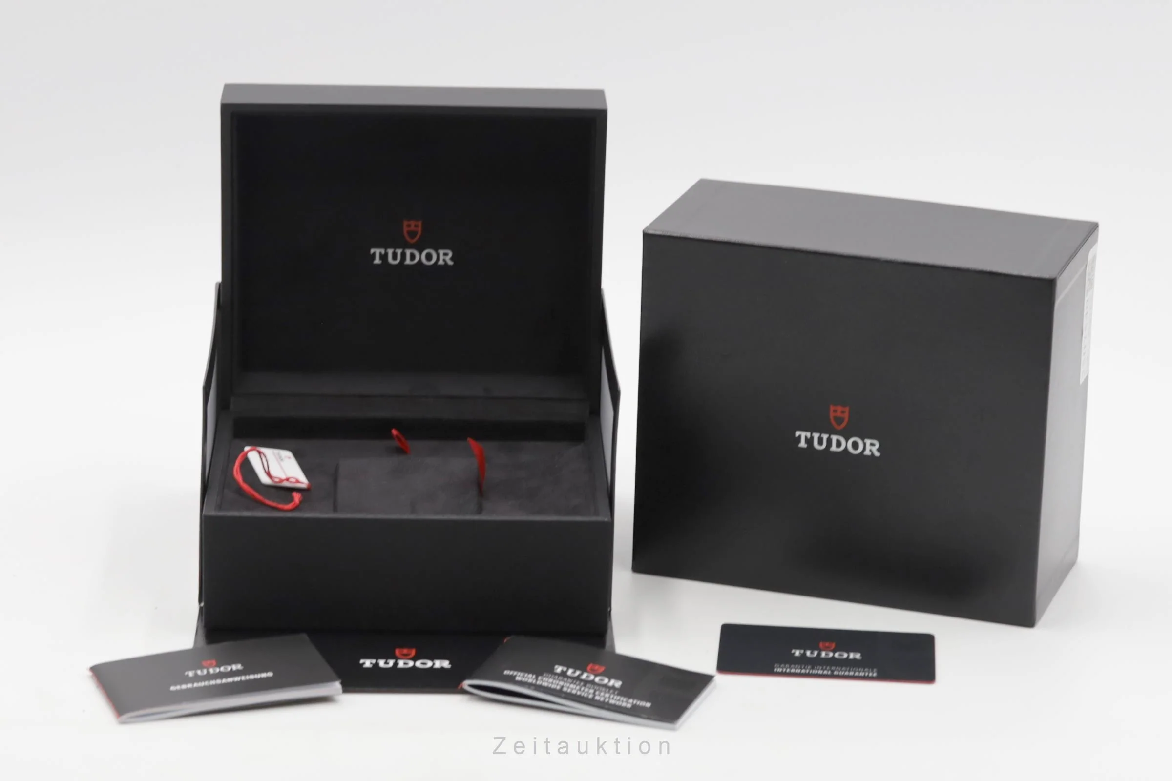 Tudor Black Bay chronograph steel automatic men's watch 79360N-0002  [2507540] - Image 9