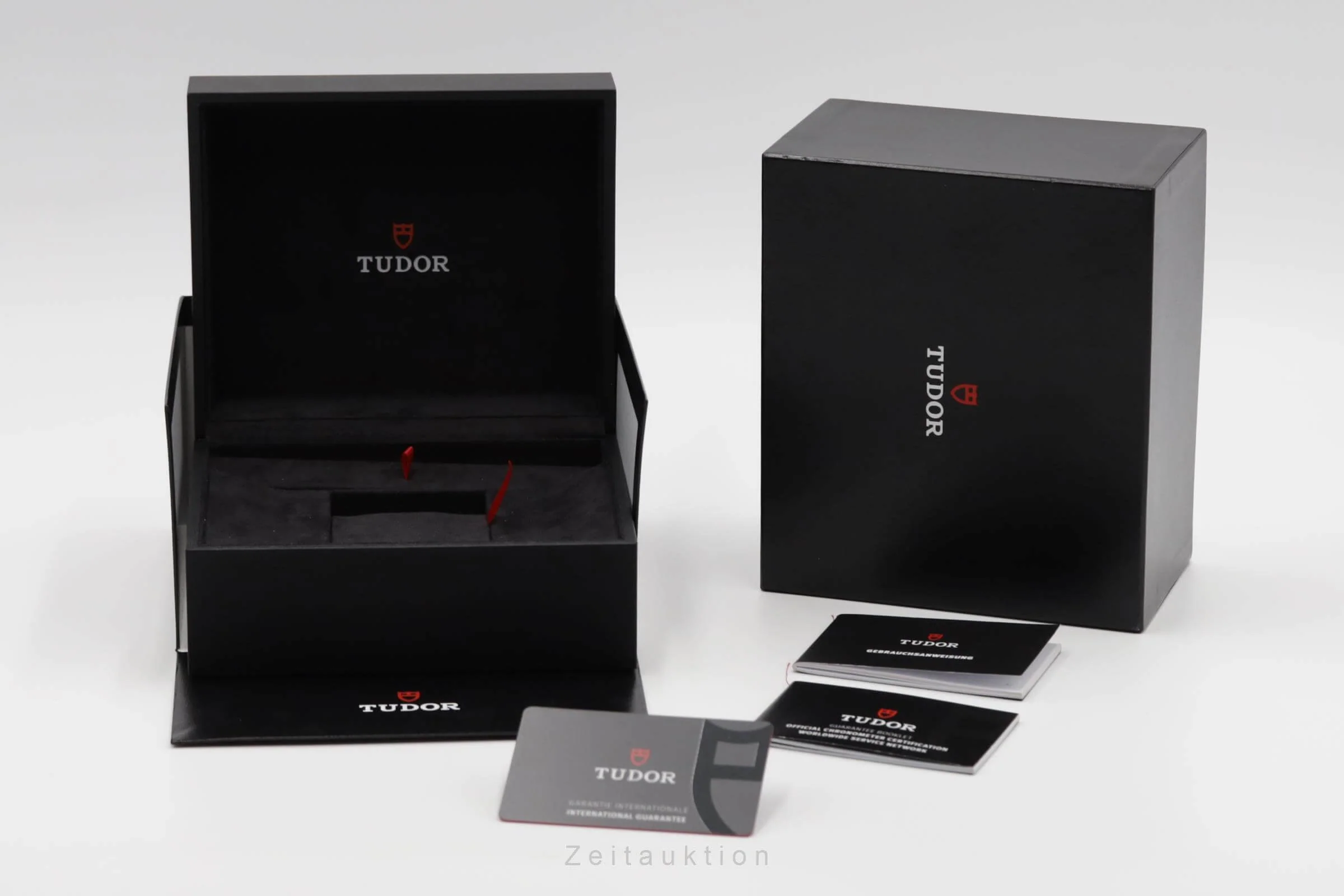 Tudor Black Bay chronograph steel automatic men's watch 79360N  [2502364] - Image 9