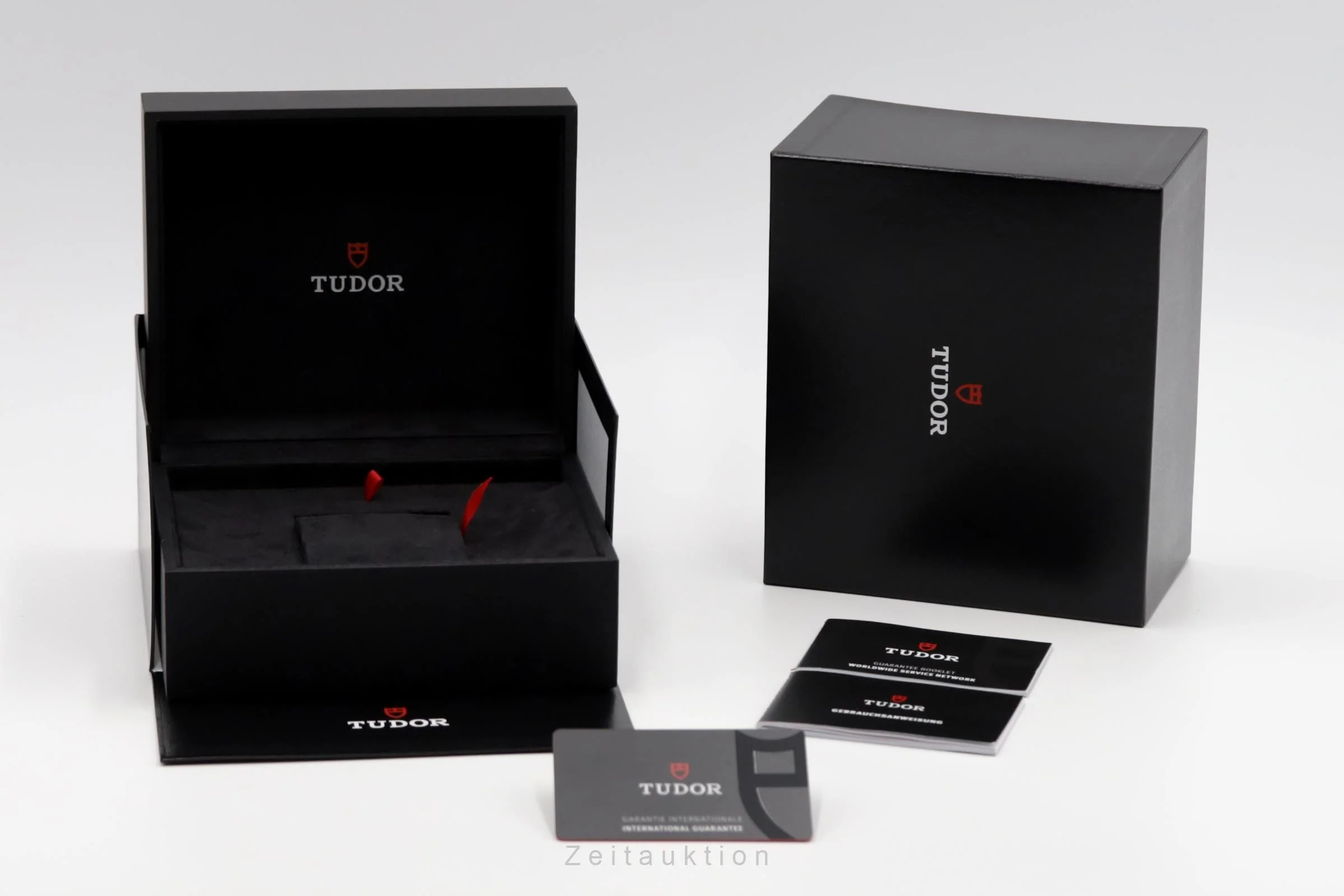 Tudor Black Bay chronograph steel automatic men's watch 79360N LP: 5760EUR  [2503985] - Image 9