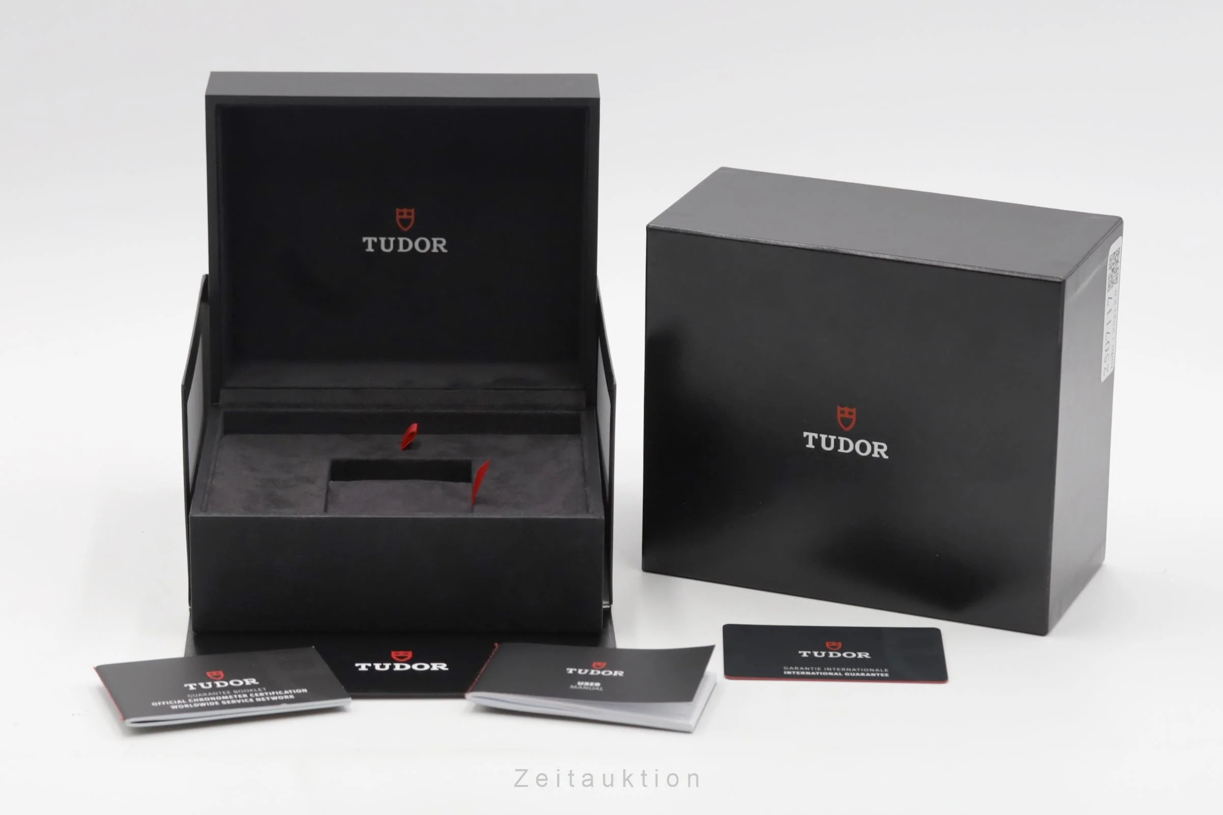 Tudor Black Bay chronograph steel automatic men's watch 79360N LP: 5760EUR  [2507117] - Image 9