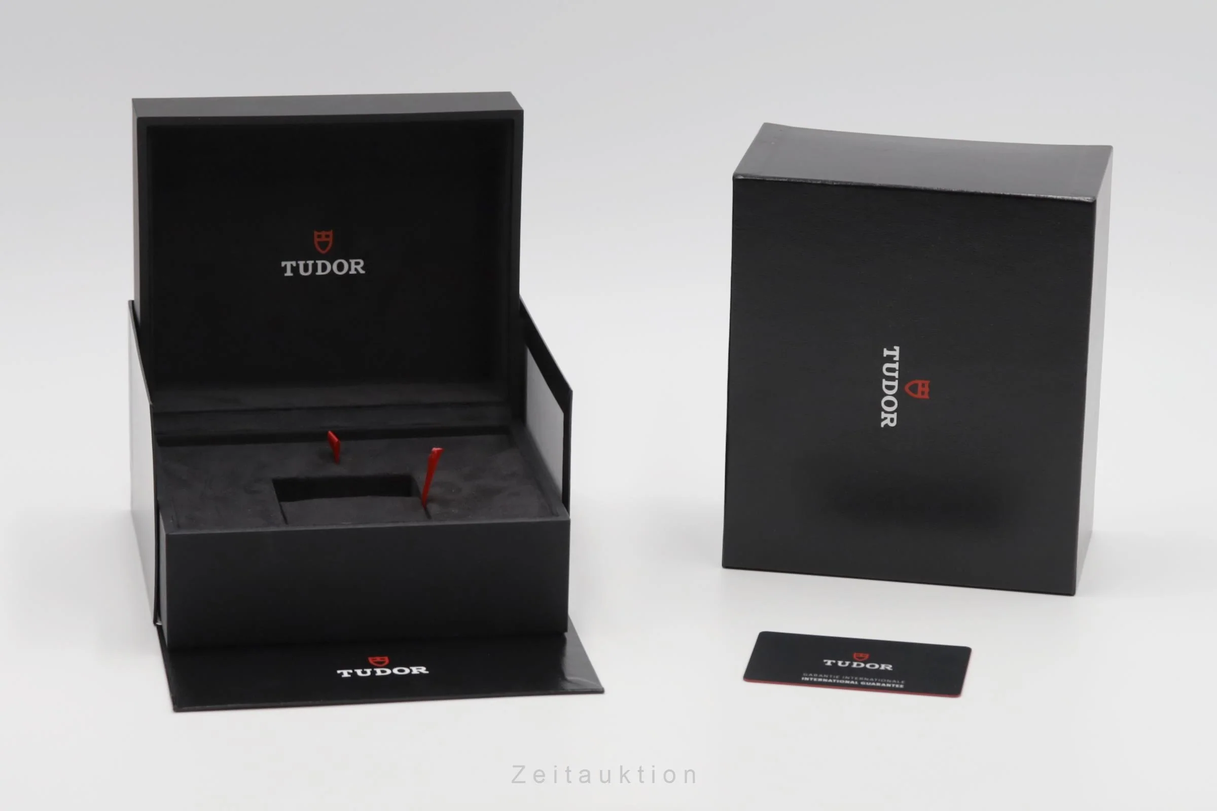 Tudor Black Bay chronograph steel / gold automatic men's watch 79363N LP: 8410EUR  [2503452] - Image 9