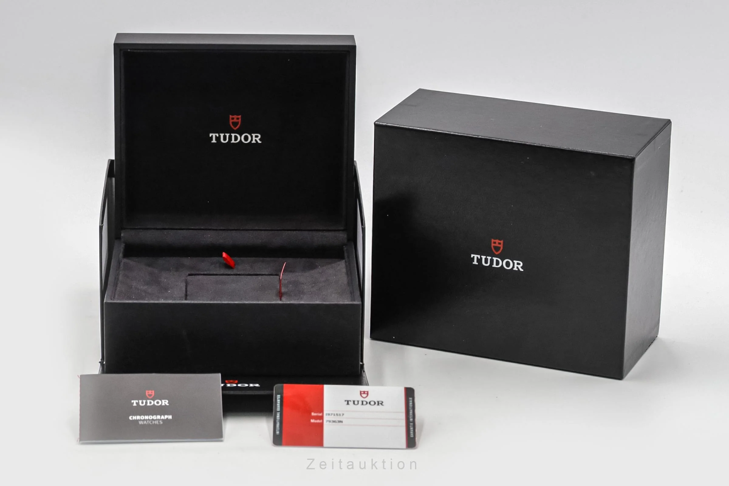 Tudor Black Bay chronograph steel / gold automatic men's watch M79363N-0001 LP: 9590EUR  [2600175] - Image 9