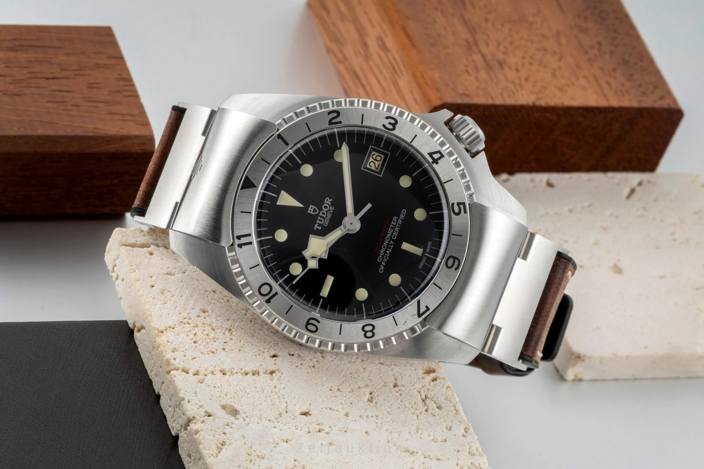 Tudor Black Bay steel automatic men's watch 70150  [2601085] - Image 3