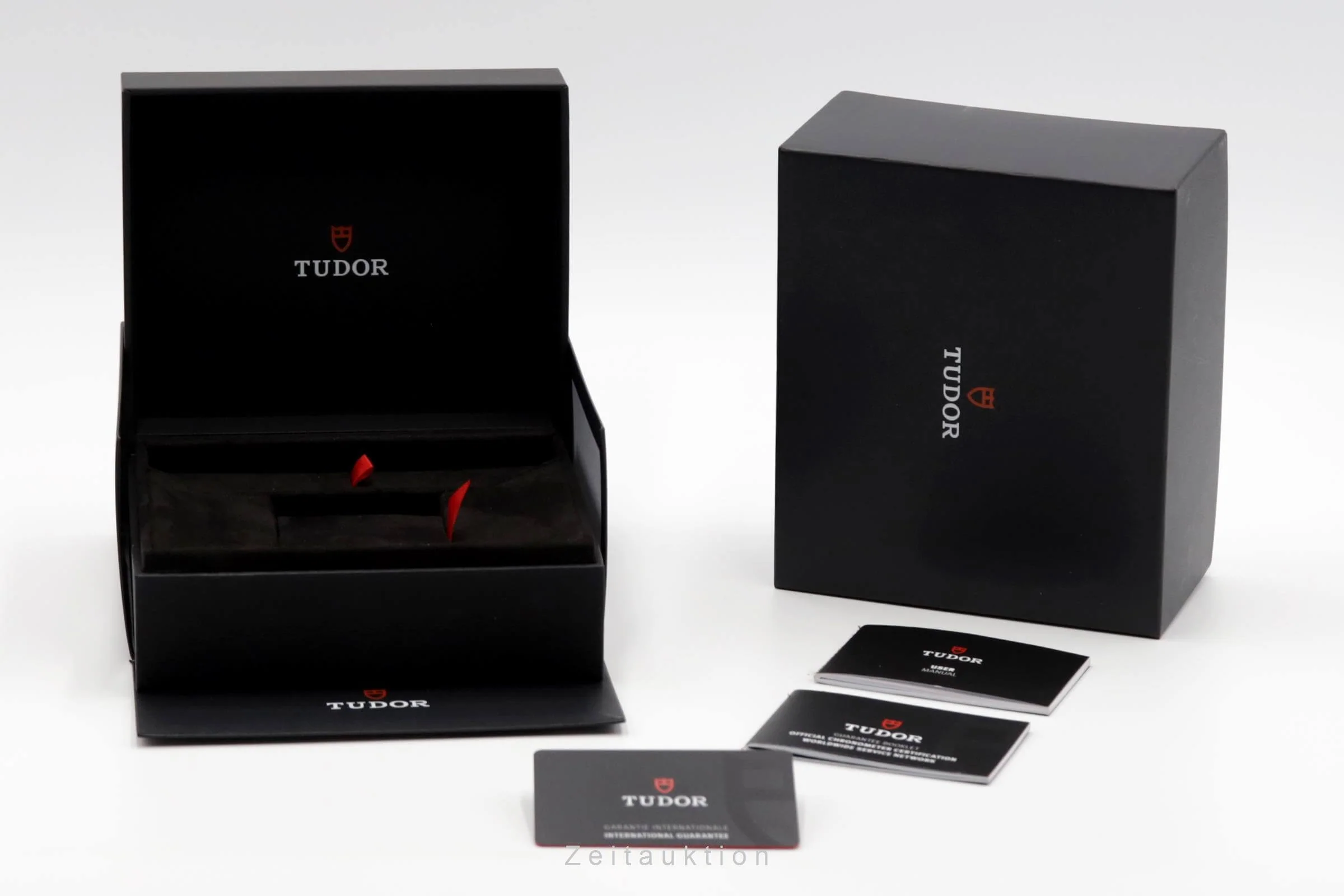 Tudor Black Bay steel automatic men's watch 79000N LP: 4040EUR  [2502300] - Image 9