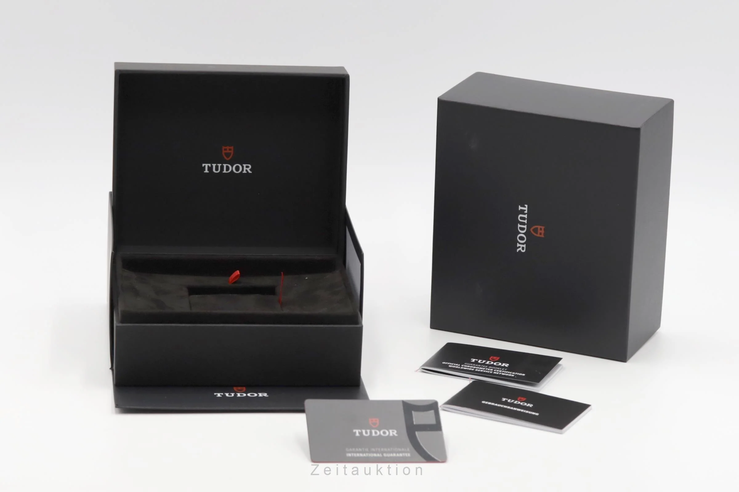 Tudor Black Bay steel automatic men's watch 79000N LP: 4040EUR  [2504209] - Image 9