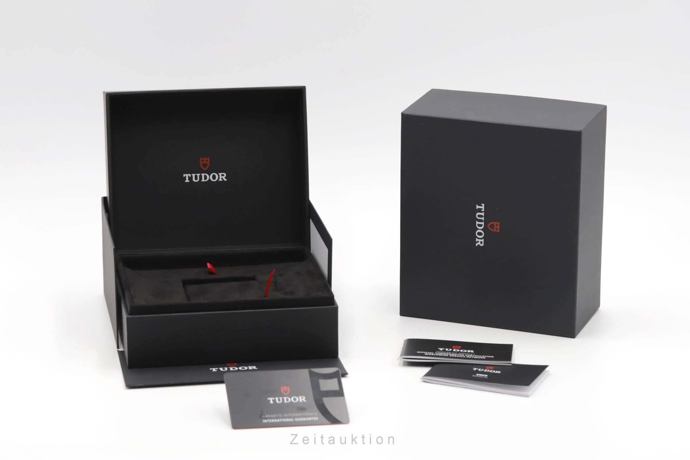 Tudor Black Bay steel automatic men's watch 79000N LP: 4040EUR  [2505026] - Image 9