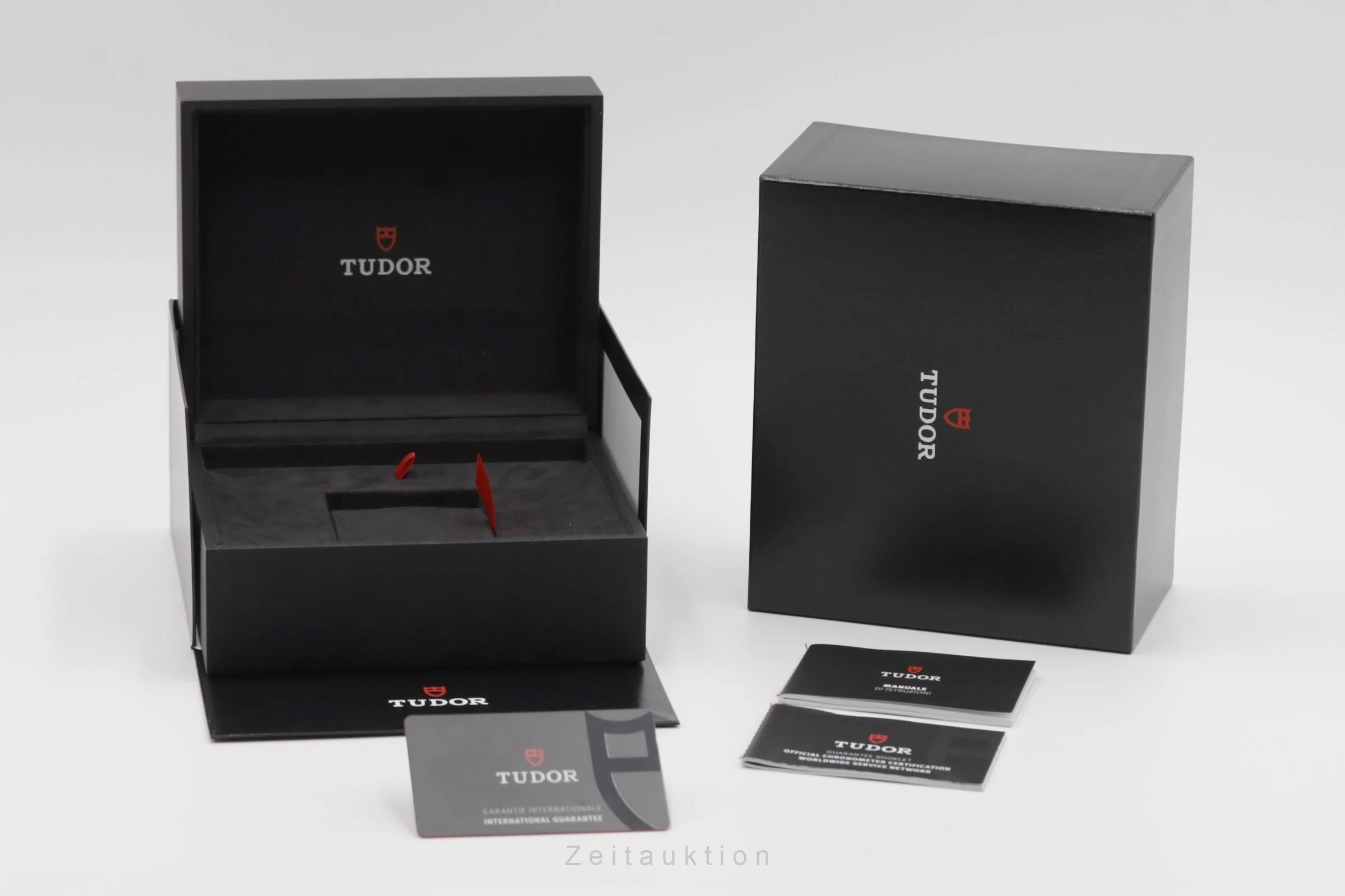 Tudor Black Bay steel automatic men's watch 79030B LP: 4150EUR  [2503949] - Image 9
