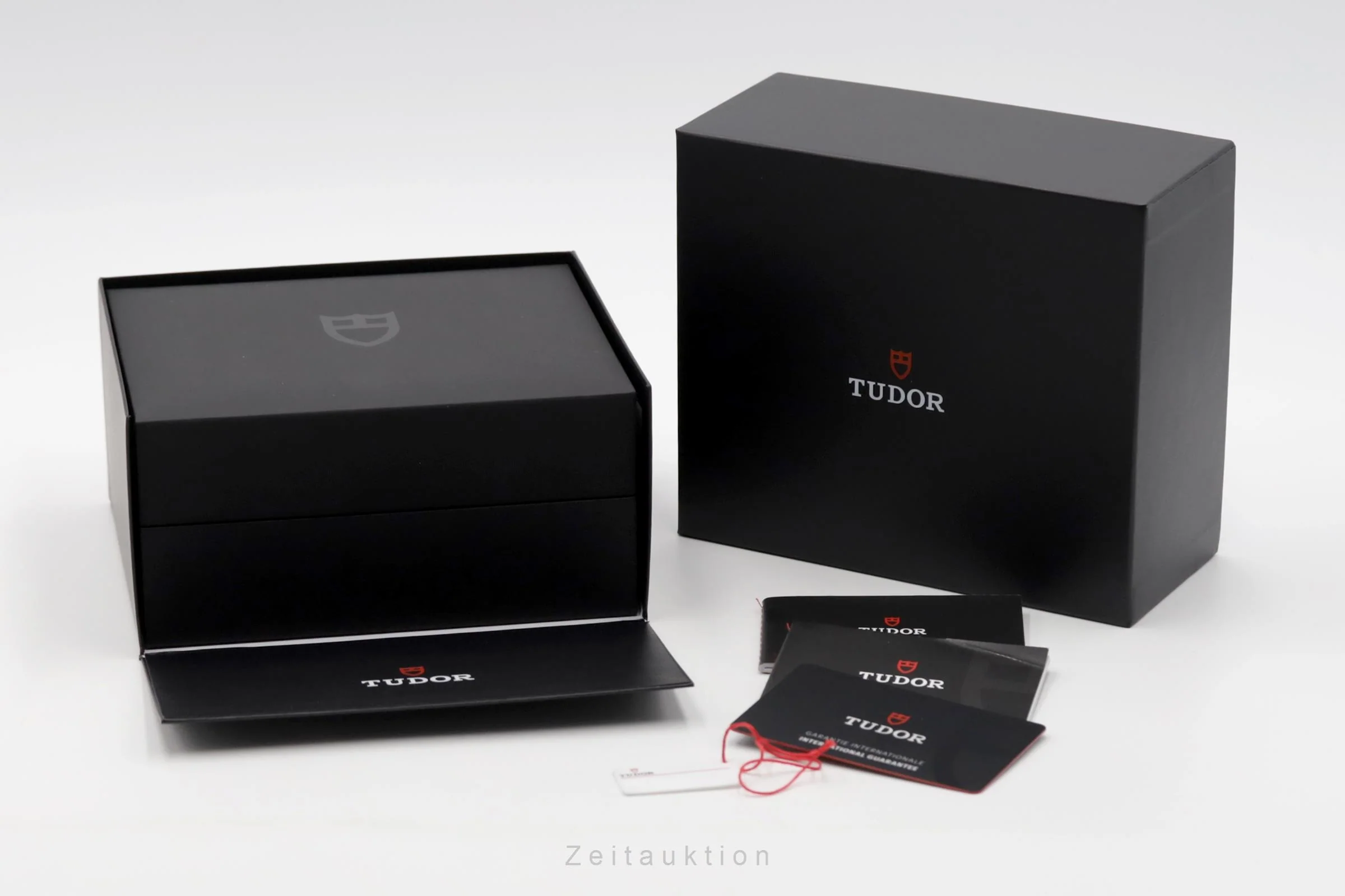 Tudor Black Bay steel automatic men's watch 79030N LP: 4150EUR  [2505154] - Image 9