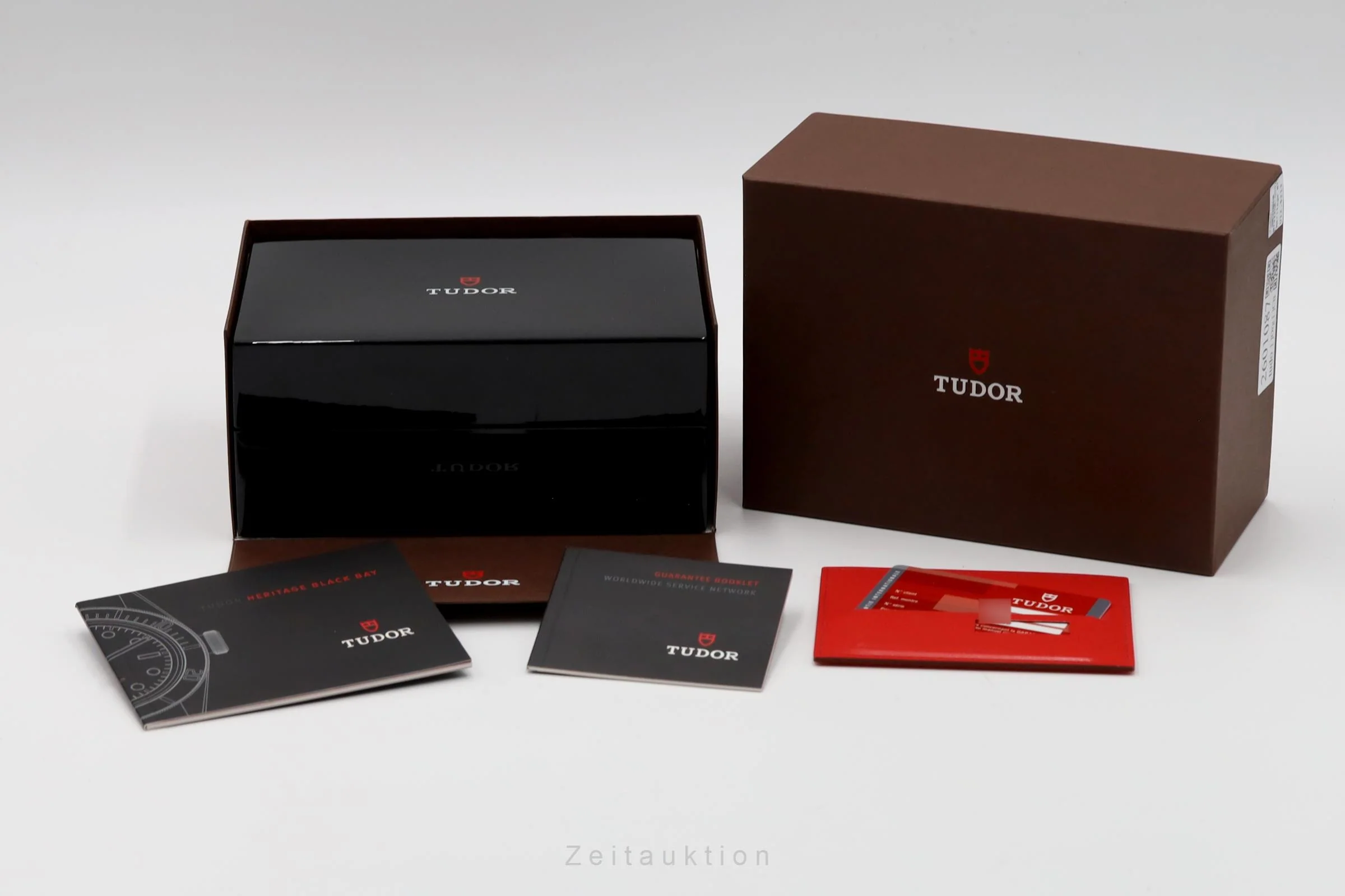 Tudor Black Bay steel automatic men's watch 79220R-0002  [2601087] - Image 9