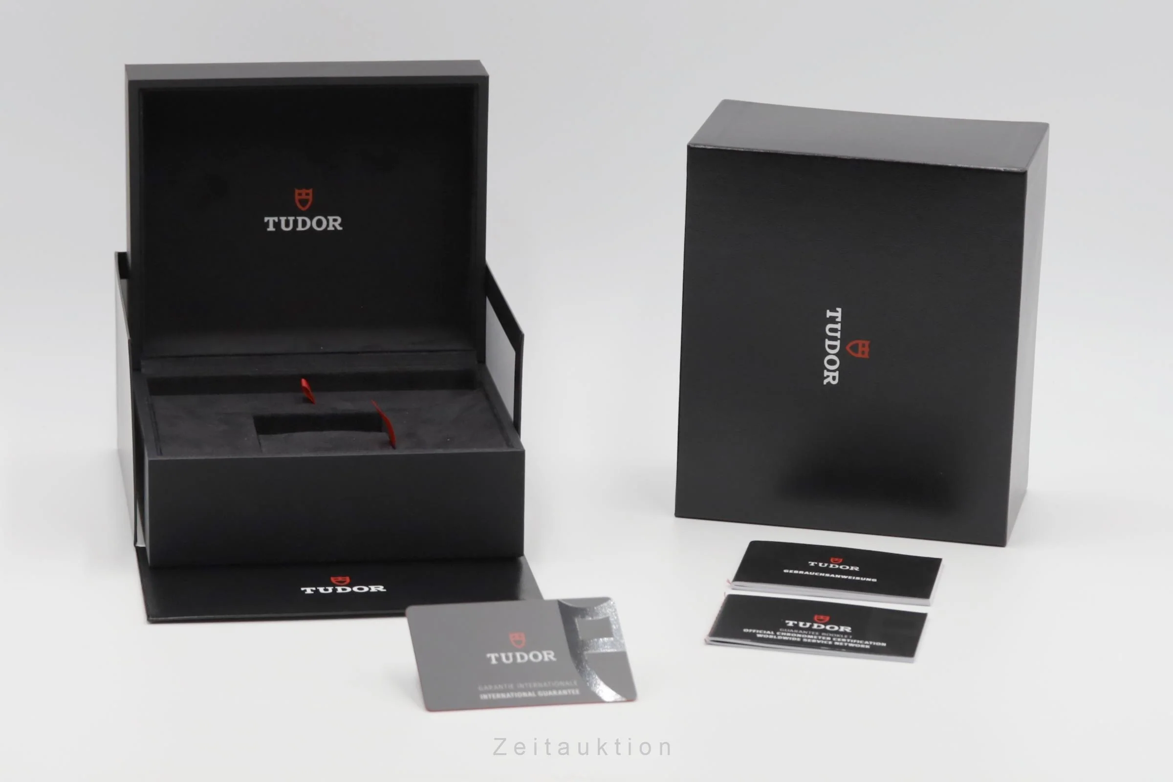 Tudor Black Bay steel automatic men's watch 79230B  [2504298] - Image 9