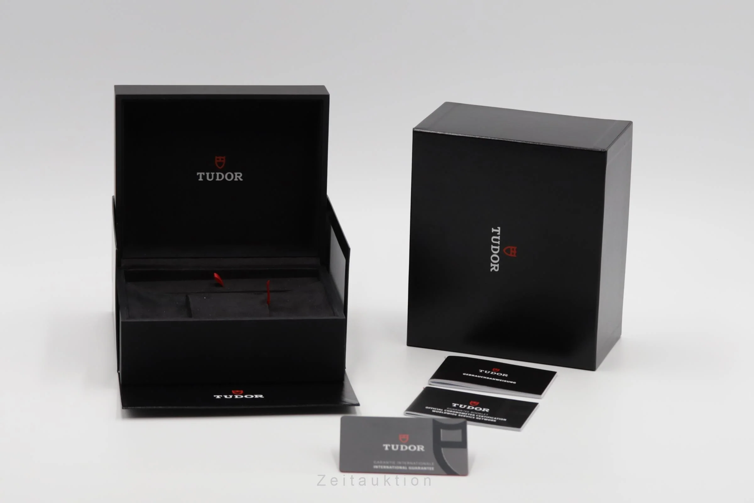 Tudor Black Bay steel automatic men's watch 79470  [2502942] - Image 9