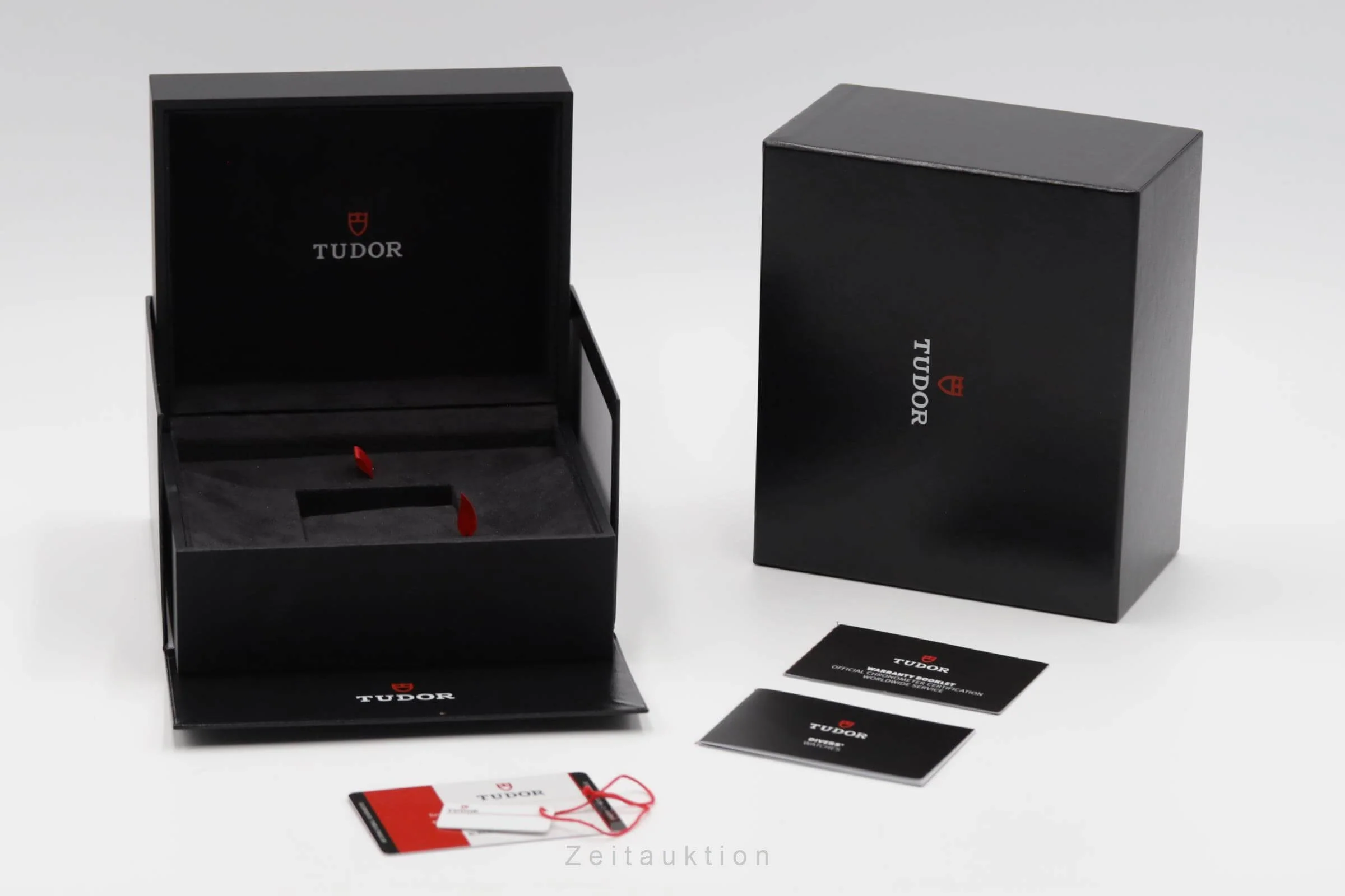 Tudor Black Bay steel automatic men's watch M79230R-0006  [2501678] - Image 9