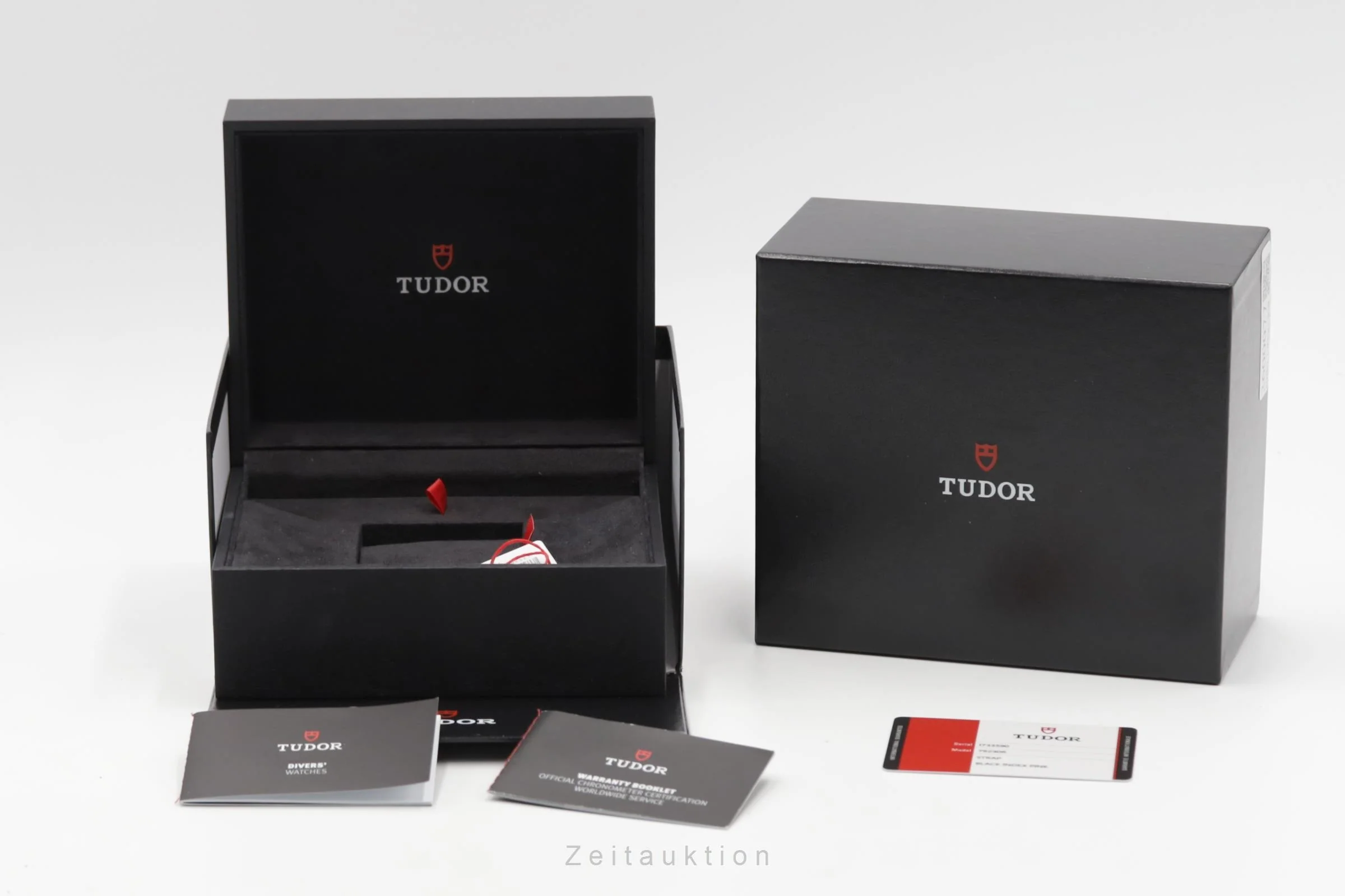 Tudor Black Bay steel automatic men's watch M79230R-0006  [2600077] - Image 9