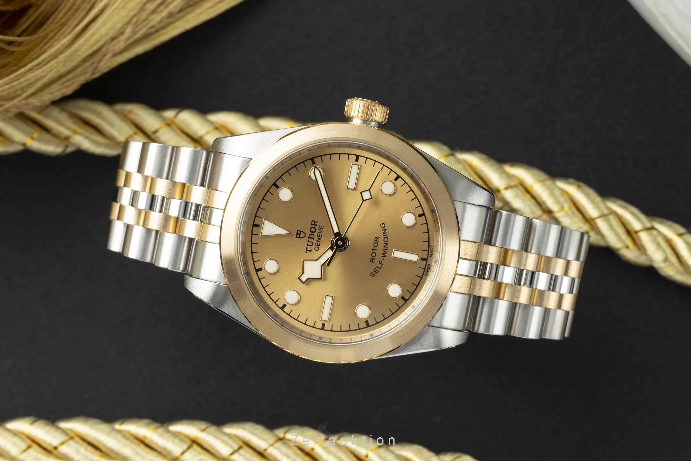 Tudor Black Bay steel / gold automatic women's watch 79583 LP: 4600EUR  [2204954] - Image 2