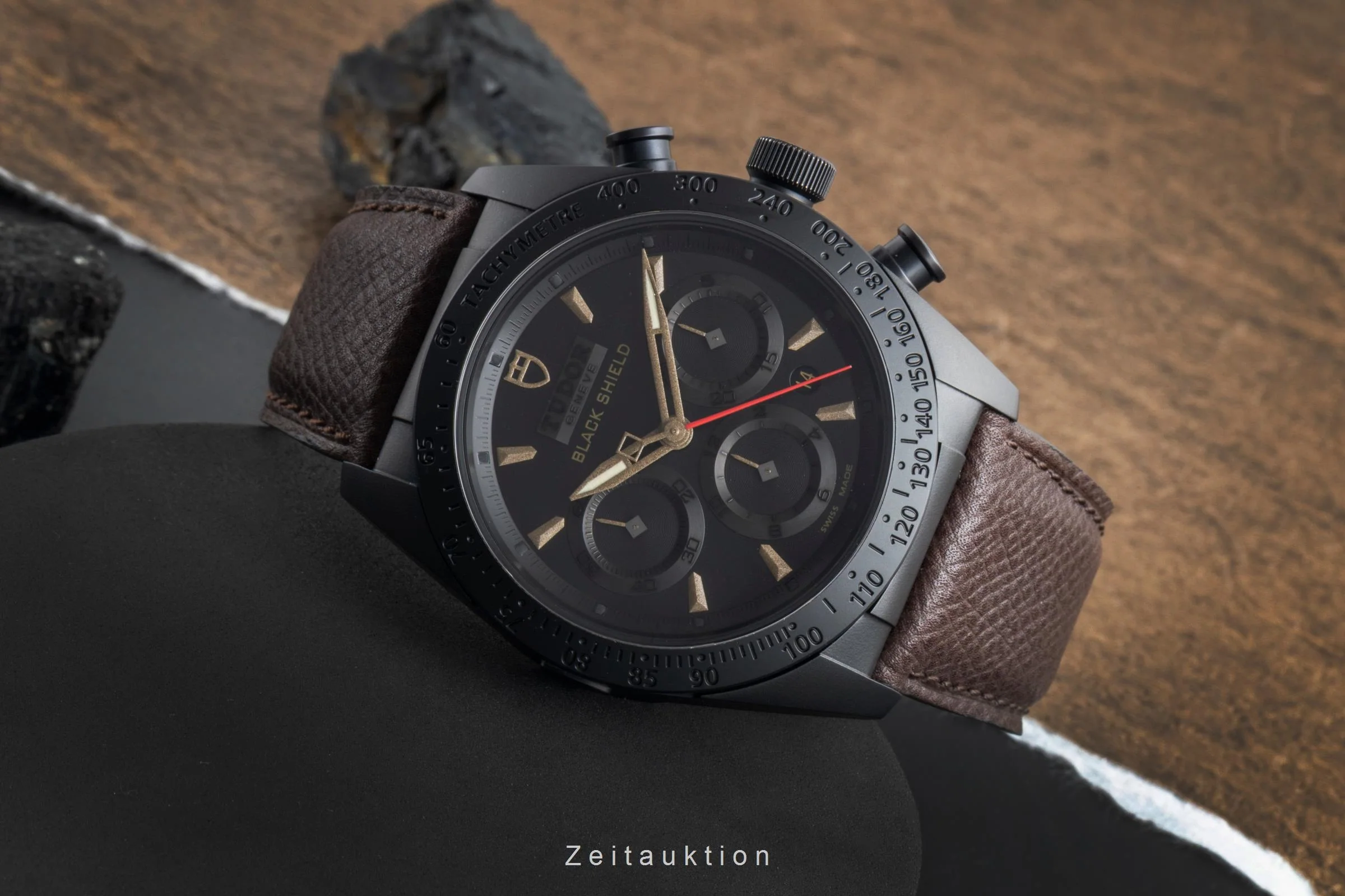 Tudor Black Shield chronograph ceramic / steel automatic men's watch 42000CN  [2506979] - Image 3
